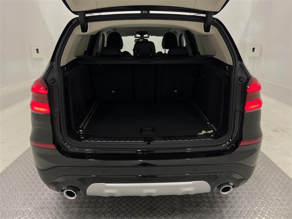 BMW X3 xDrive20d 190hk X-Line Navi Halvskinn 0,48L/Mil
