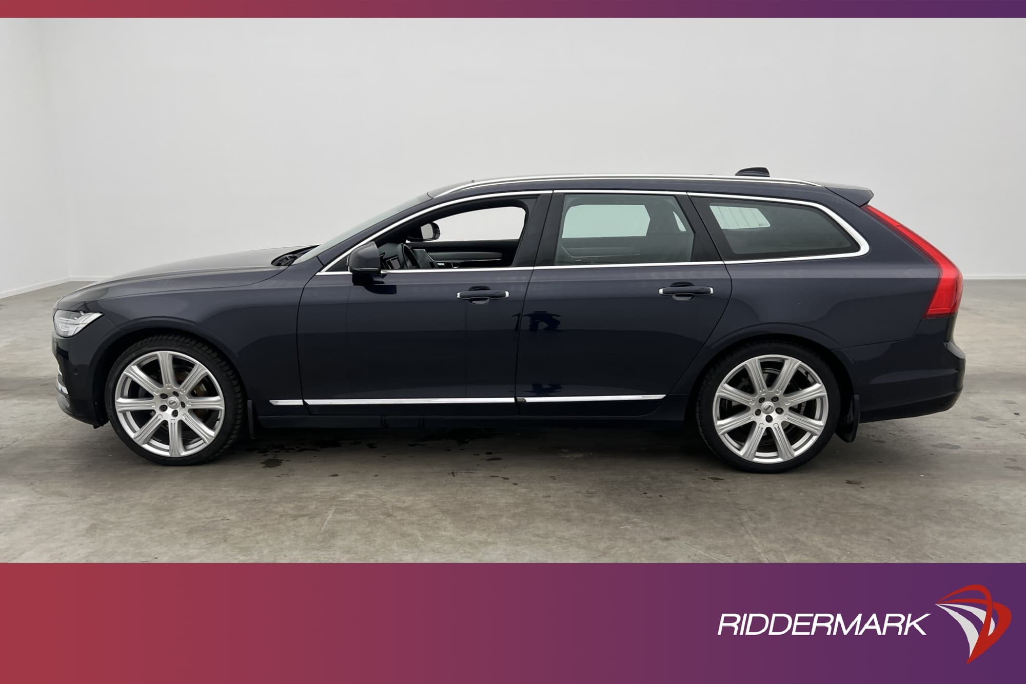 Volvo V90 D5 AWD