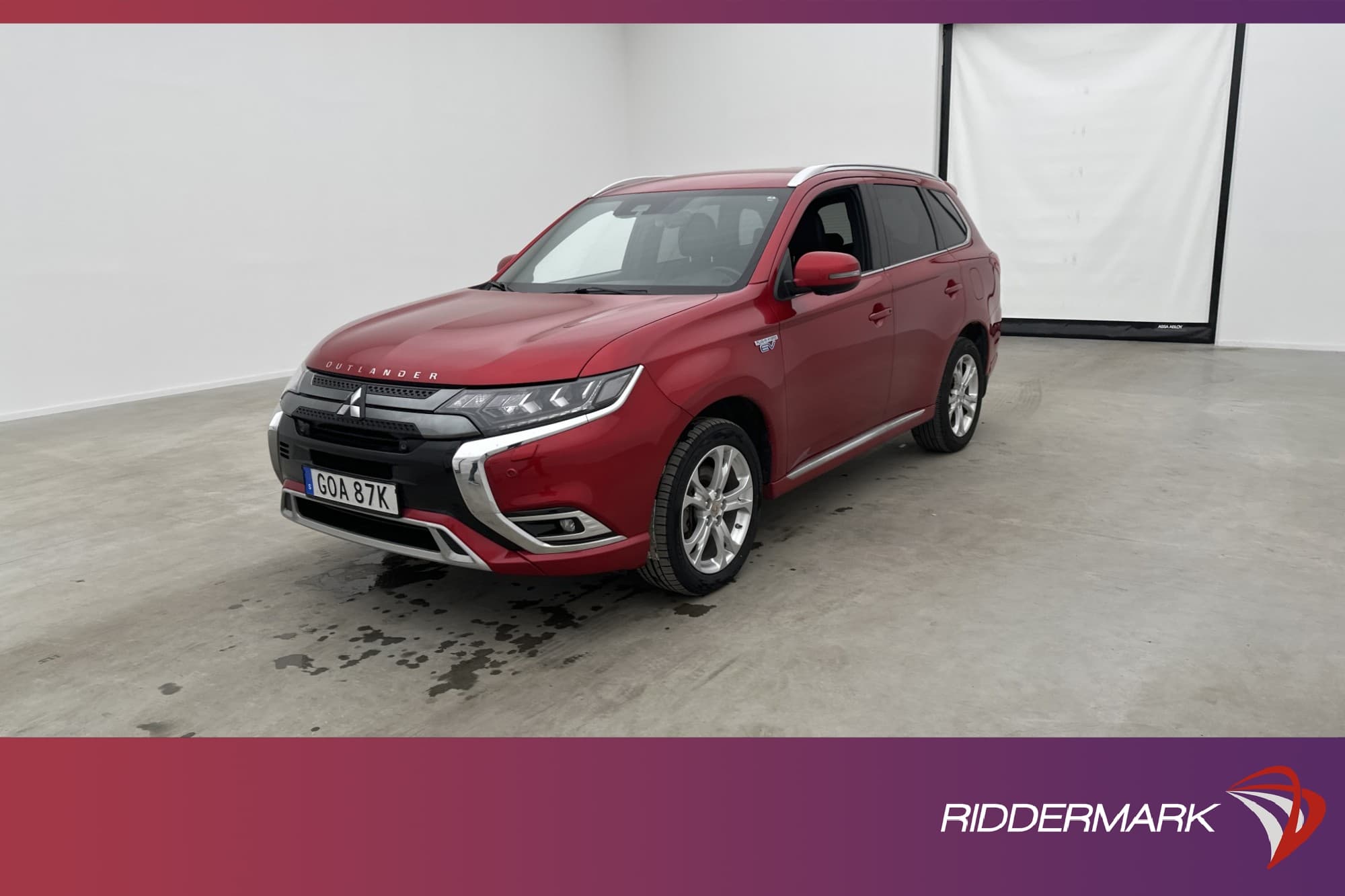 Mitsubishi Outlander P-HEV 4WD 230hk