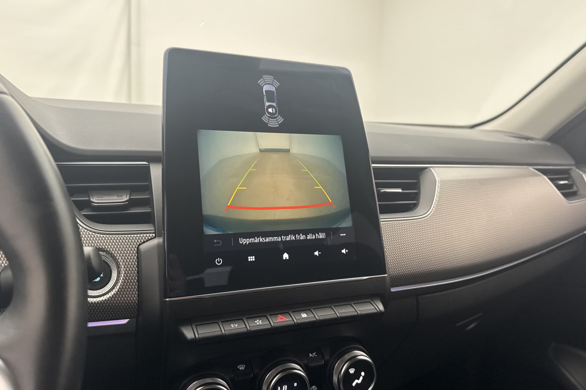 Renault Arkana E-TECH 145 143hk Intens M/K-Värm Navi Kamera