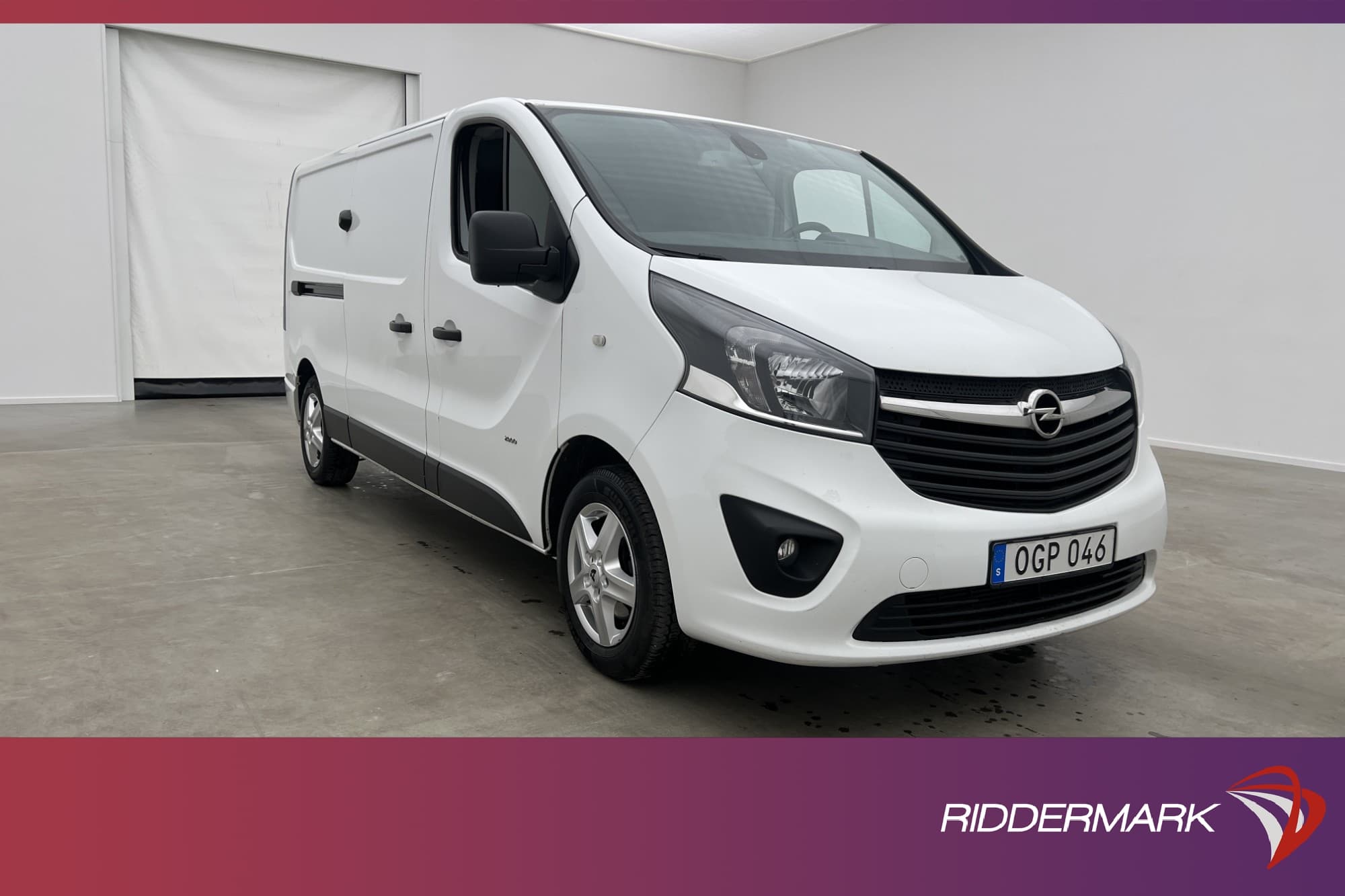 Opel Vivaro L2 1.6 Värmare Farthållare Drag B-Kamera 1-Ägare