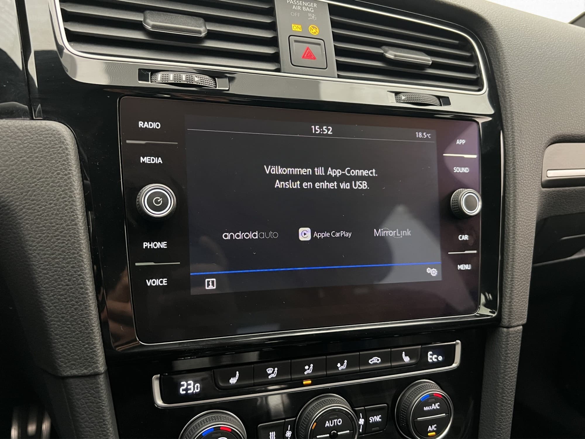 Volkswagen Golf GTE 1.4 TSI 204hk Cockpit Värm Drag Carplay