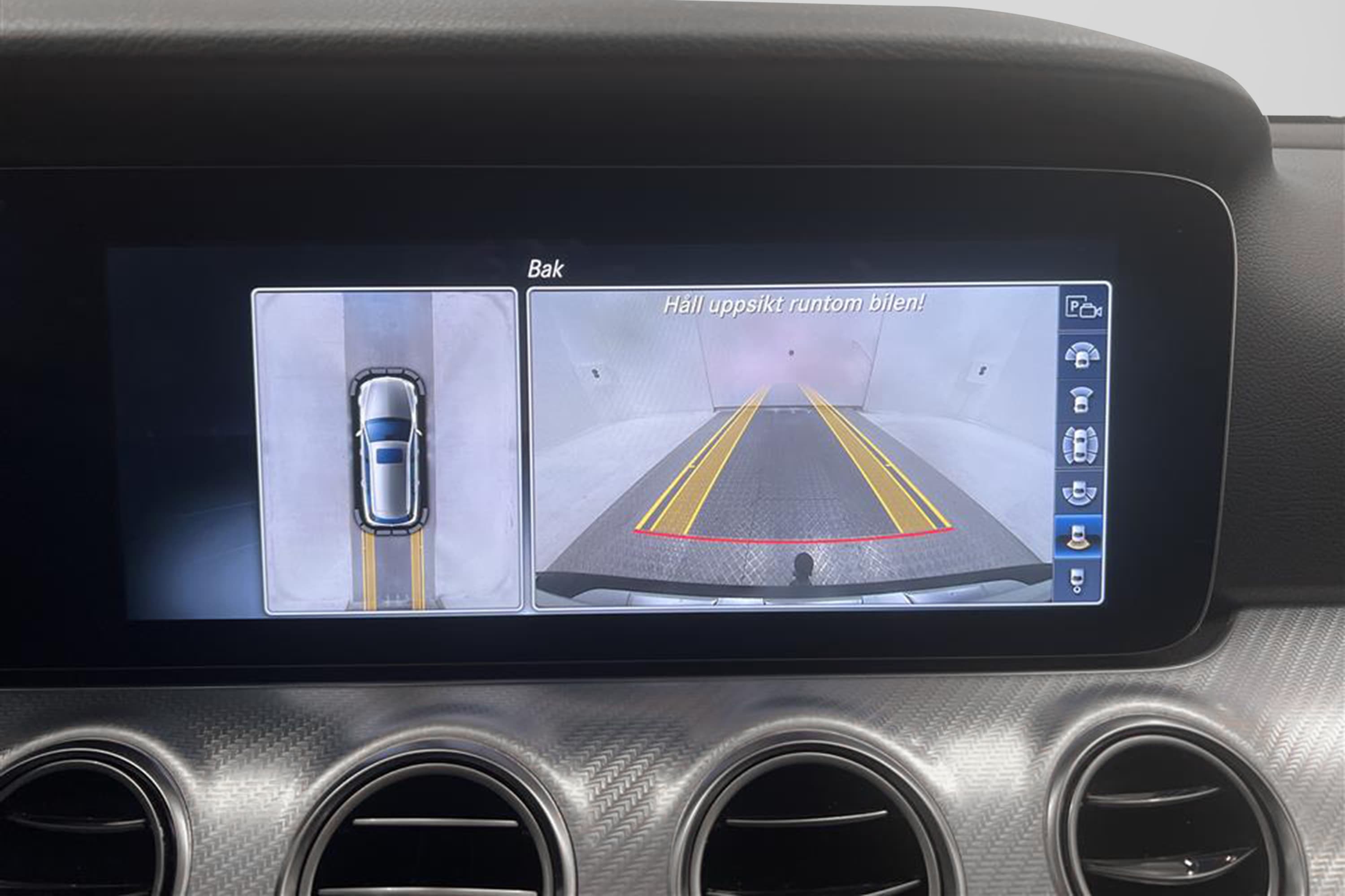 Mercedes-Benz E 220d 4M All-T 194hk D-värm Burmester 360°interiör