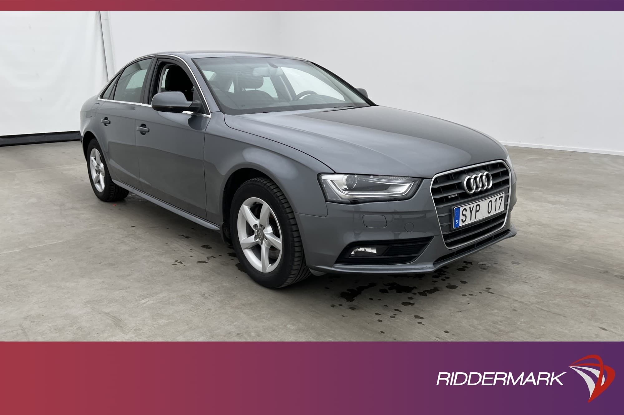 Audi A4 Sedan