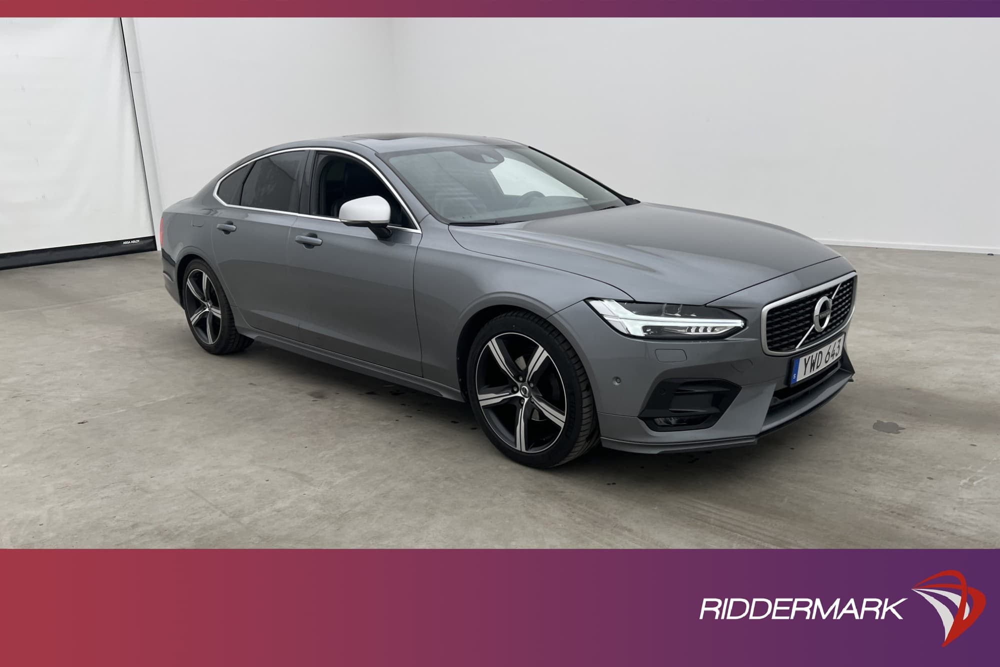 Volvo S90 D4 AWD