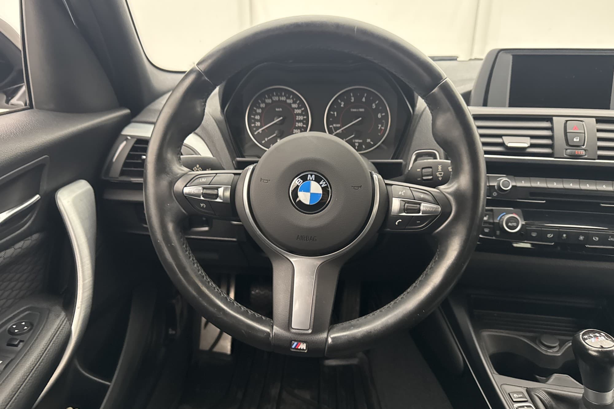 BMW 118 i 136hk M Sport Sensorer Alcantara Keyless Bluetooth