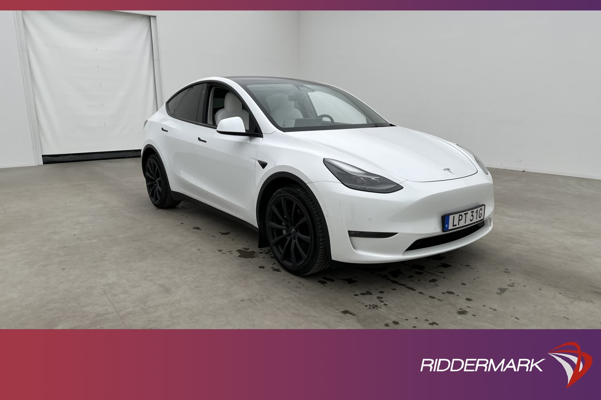 Tesla Model Y Long Range AWD