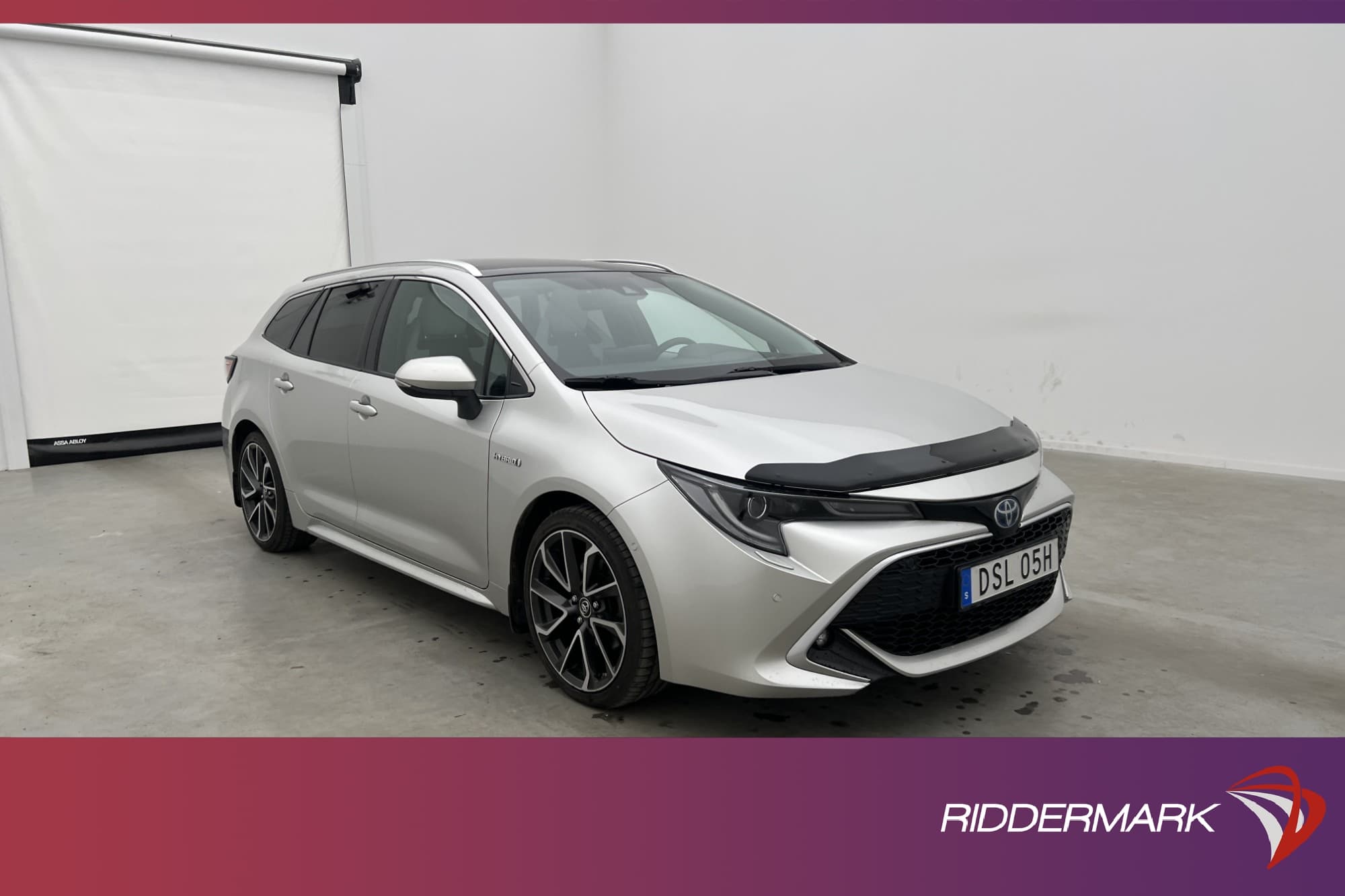 Toyota Corolla TS Hybrid 184hk