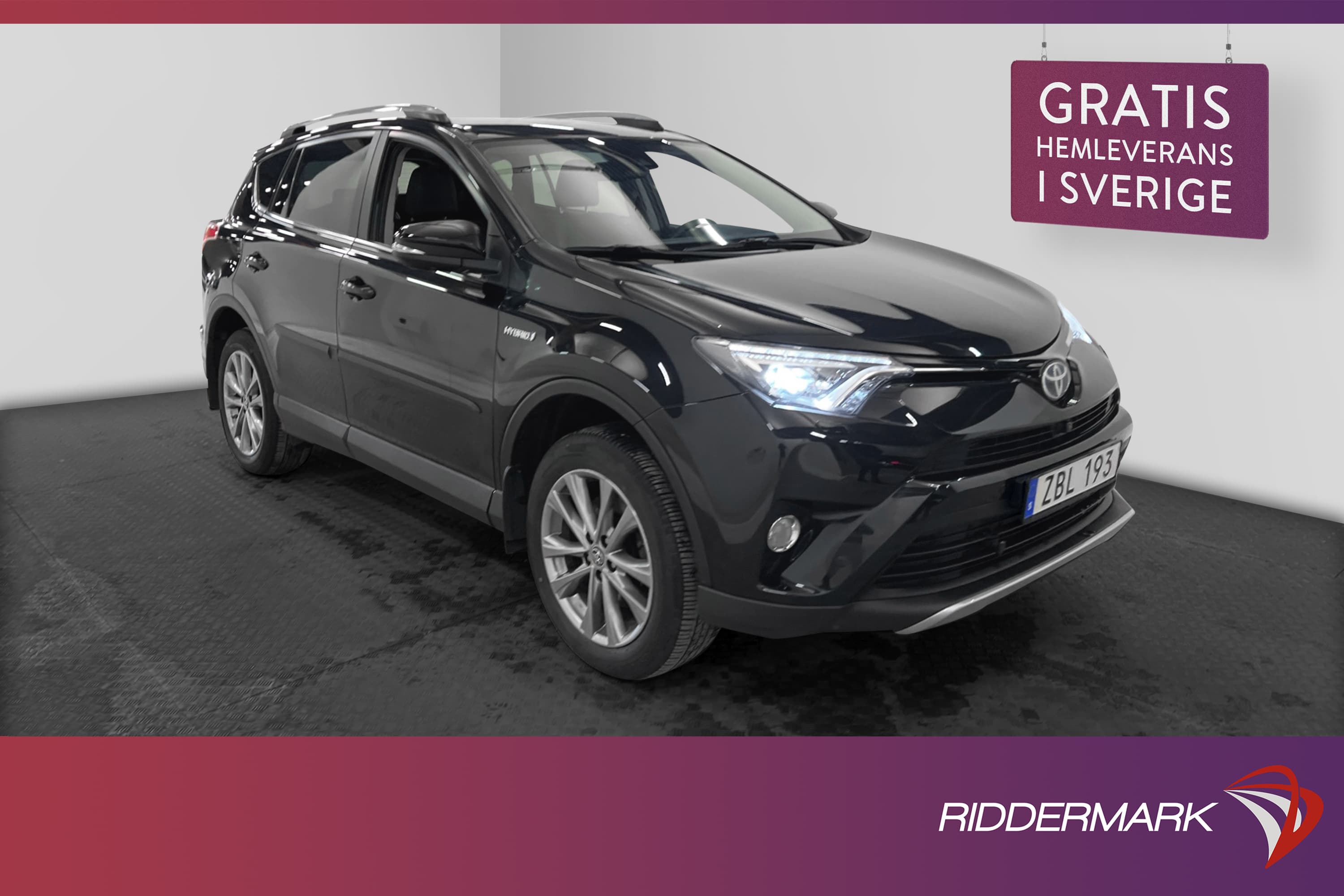 Toyota RAV4 Hybrid AWD 197hk