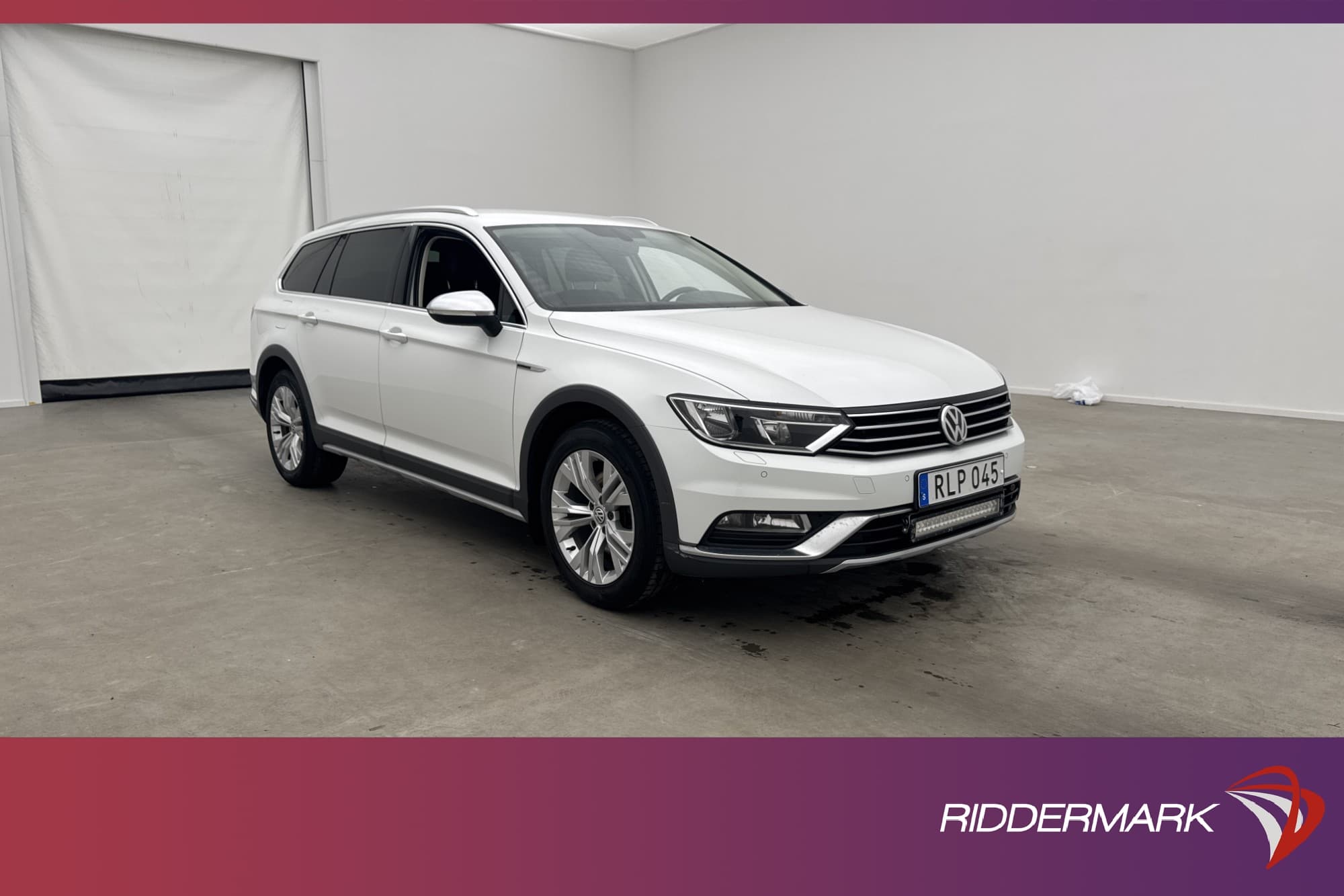 Volkswagen Passat Alltrack 4M 190hk Drag Värmare Kamera