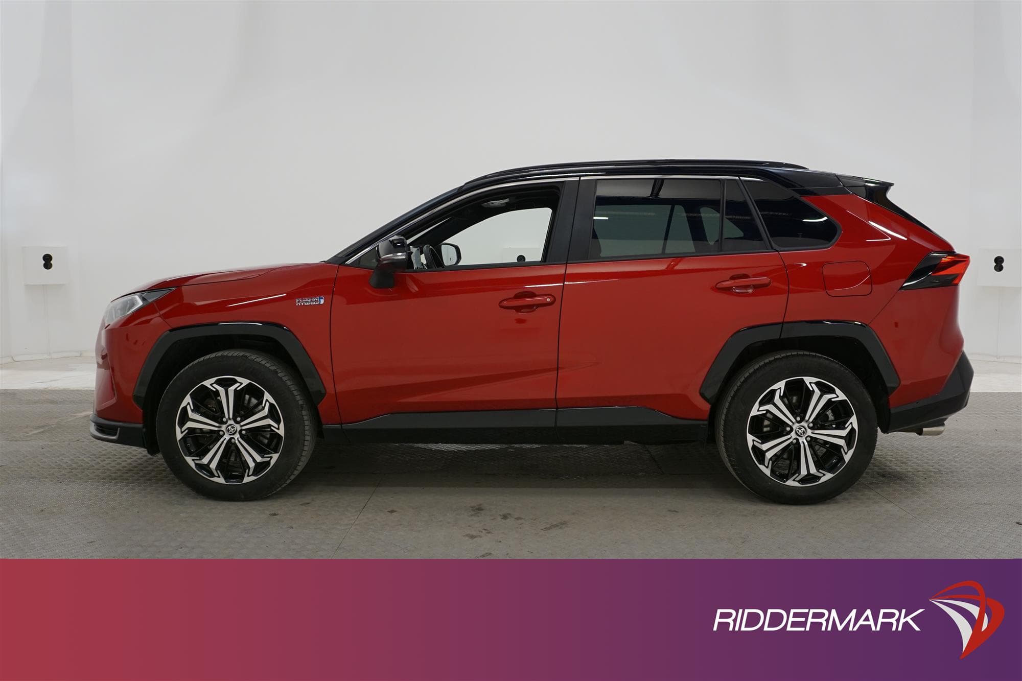 Toyota RAV4 Plug-in Hybrid AWD 306hk Premium Skinn Pano 360*