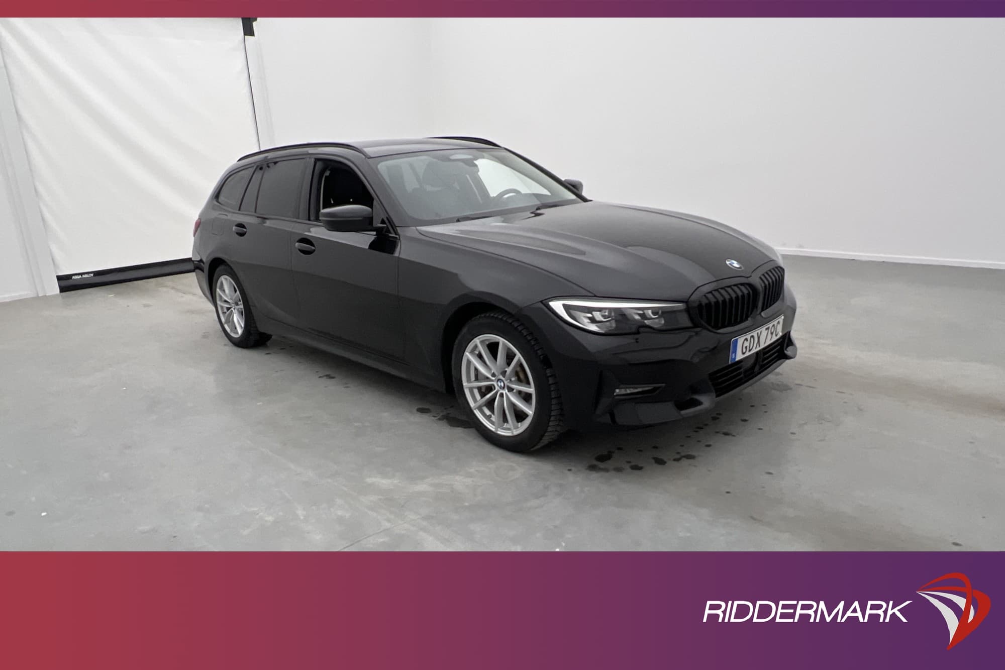 BMW 330e xDrive Touring 292hk