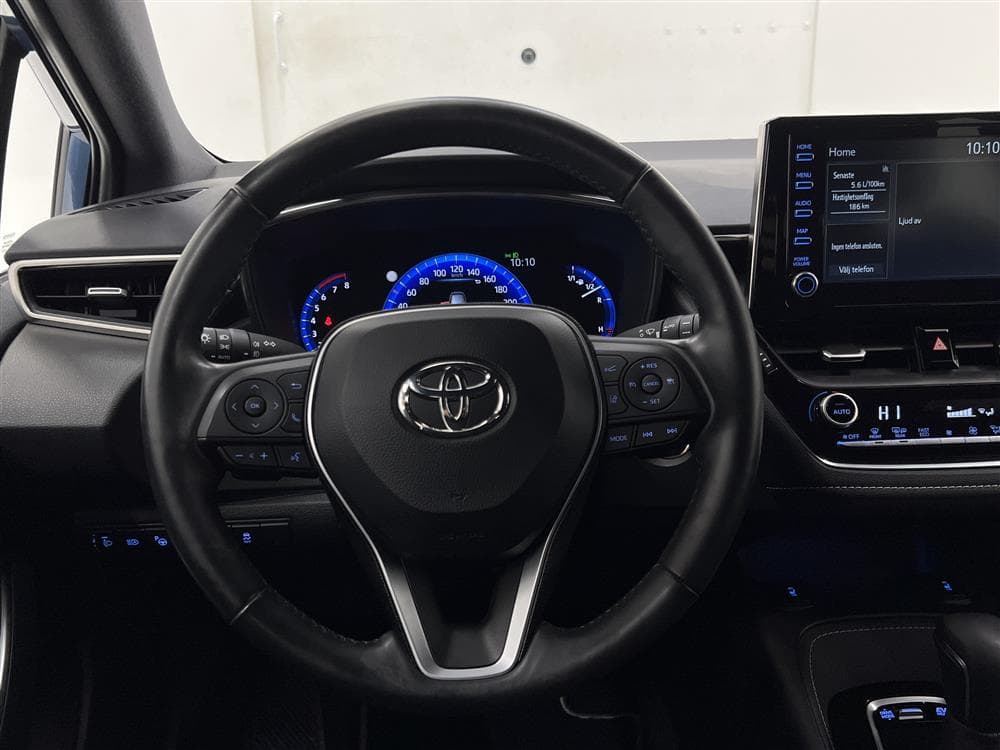 Toyota Corolla 2.0 Hybrid 180hk B-Kam L-Assist Miracast