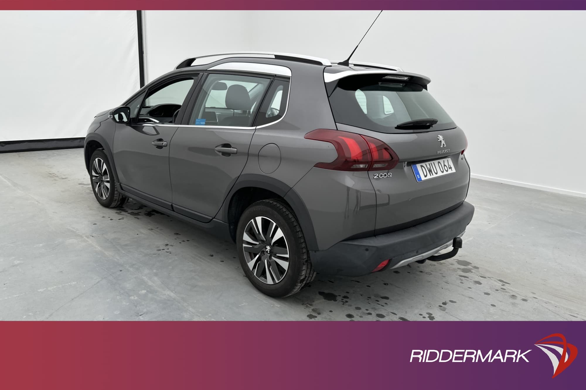 Peugeot 2008 1.2 e-THP 110hk