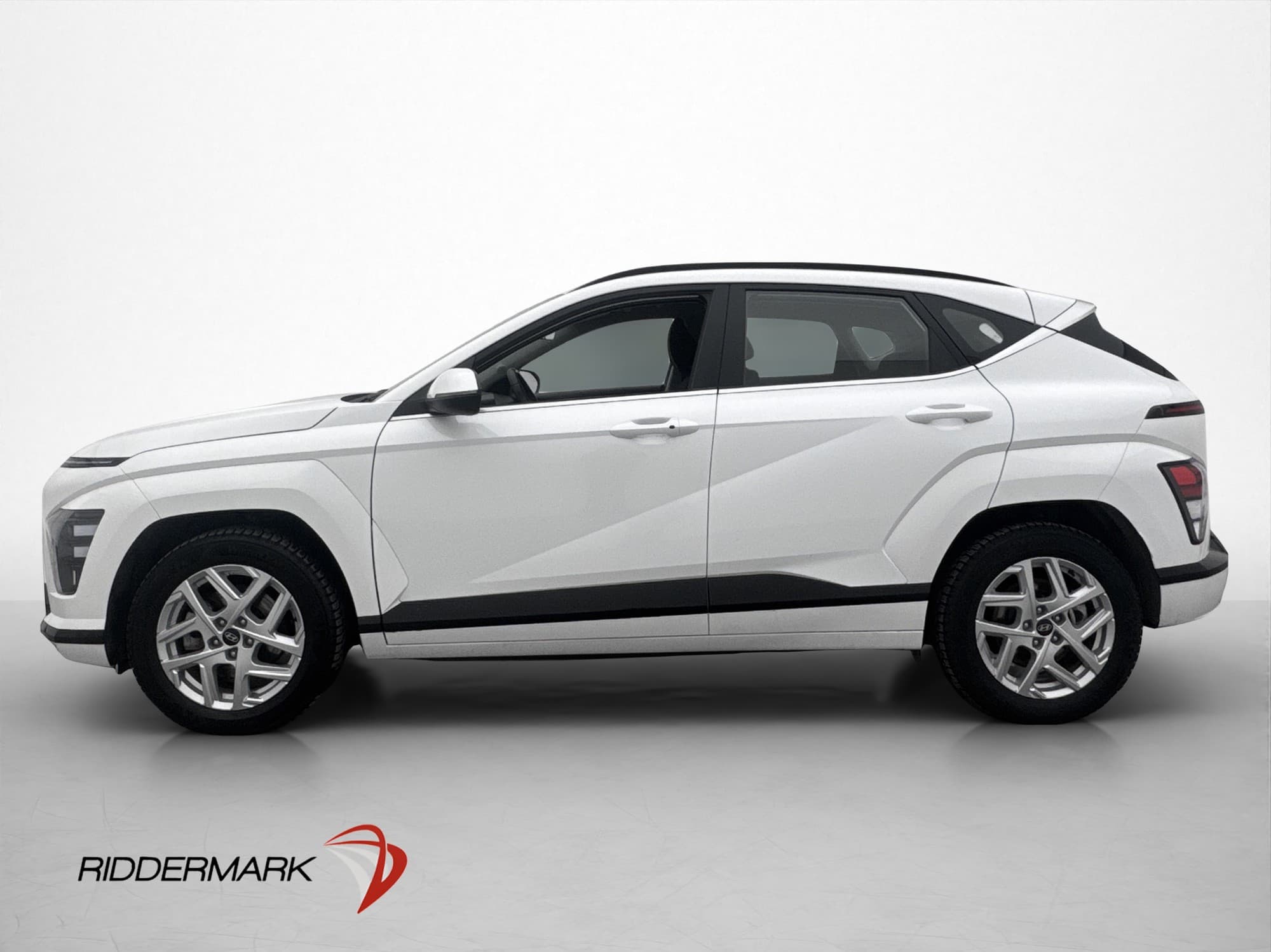 Hyundai Kona Electric Long Range Essential Kamera Värm Moms