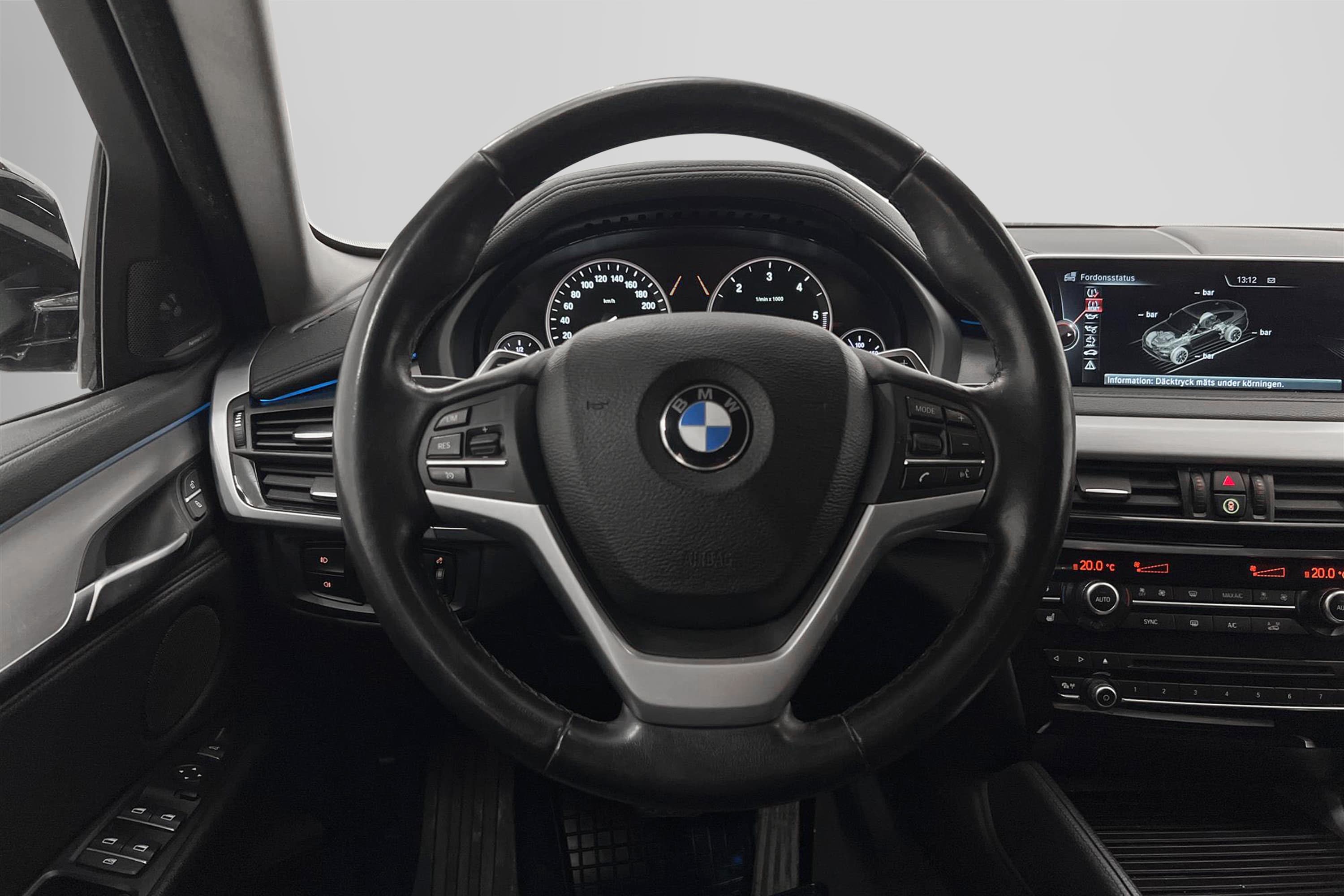 BMW X6 xDrive40d 313hk Taklucka Navi H/K Dragkrok HUD D-Värm