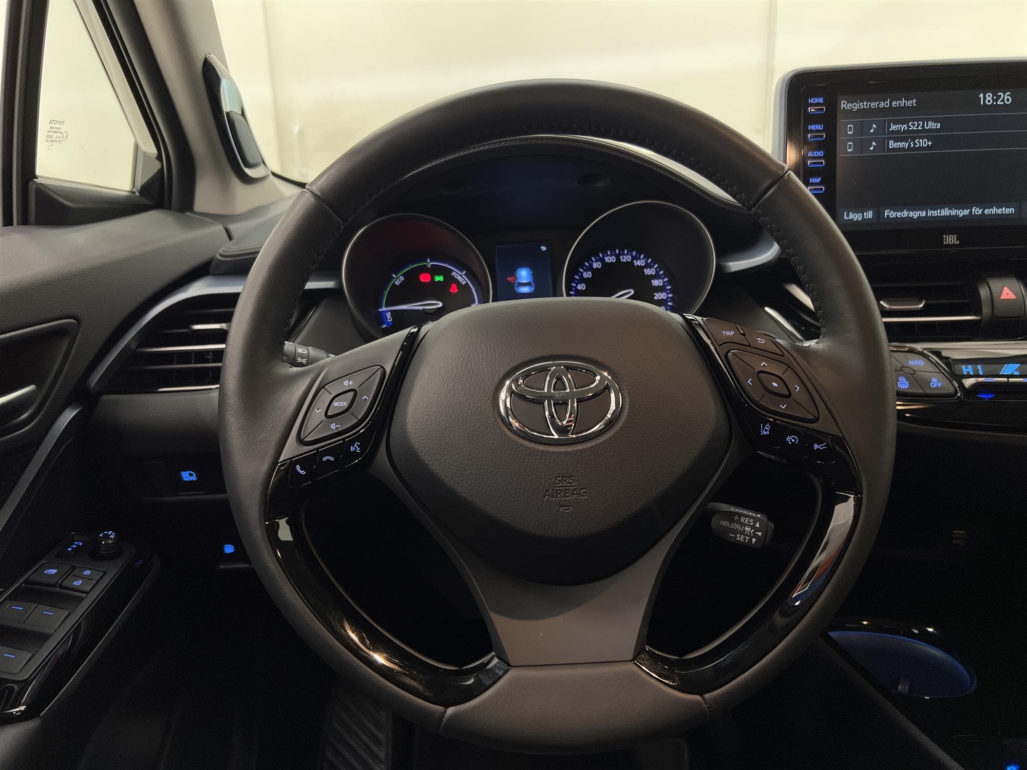 Toyota C-HR Hybrid CVT122hk  Drag JBL B-Kamera 0,38L/mil