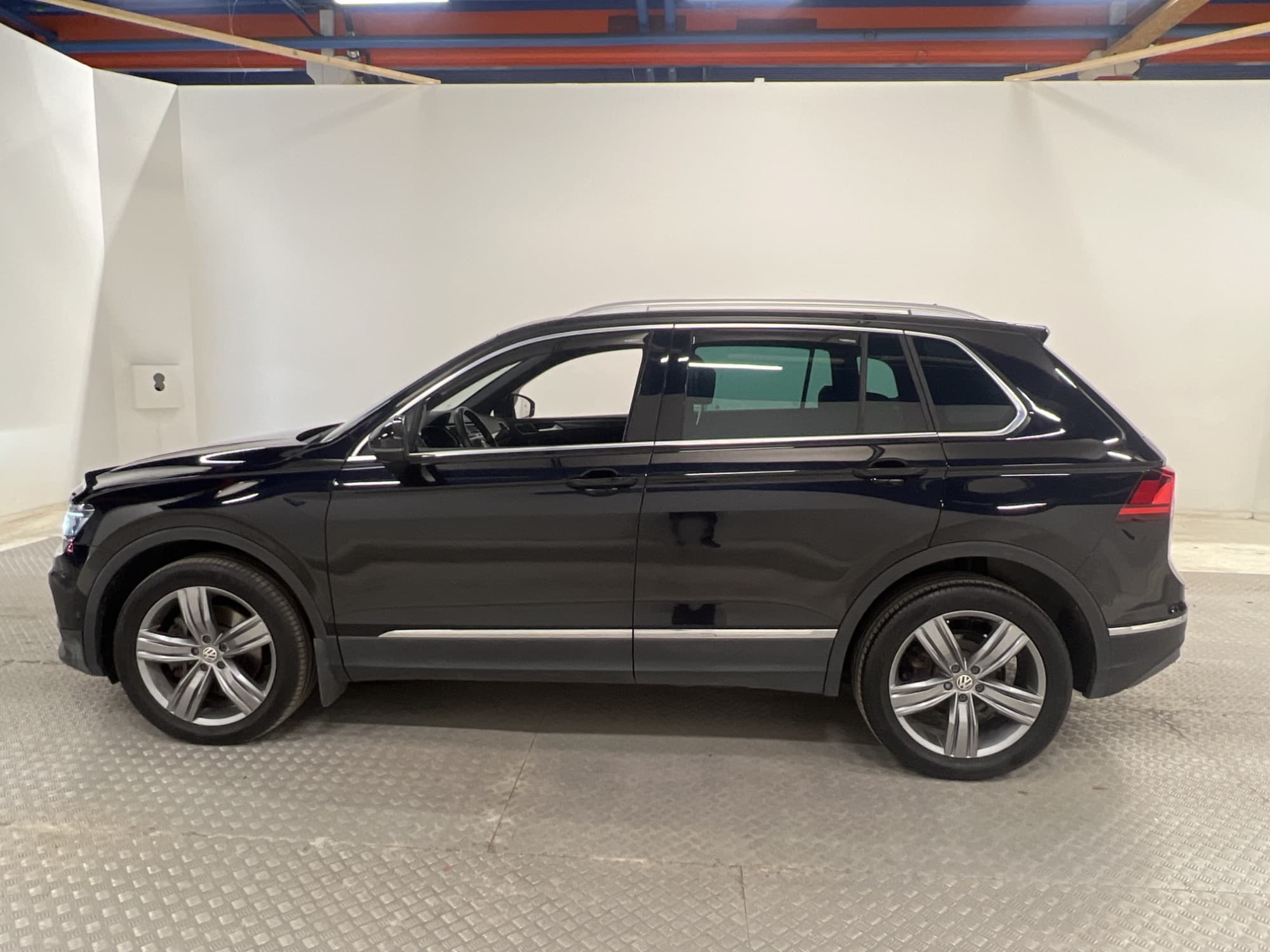 Volkswagen Tiguan 4M 190hk
