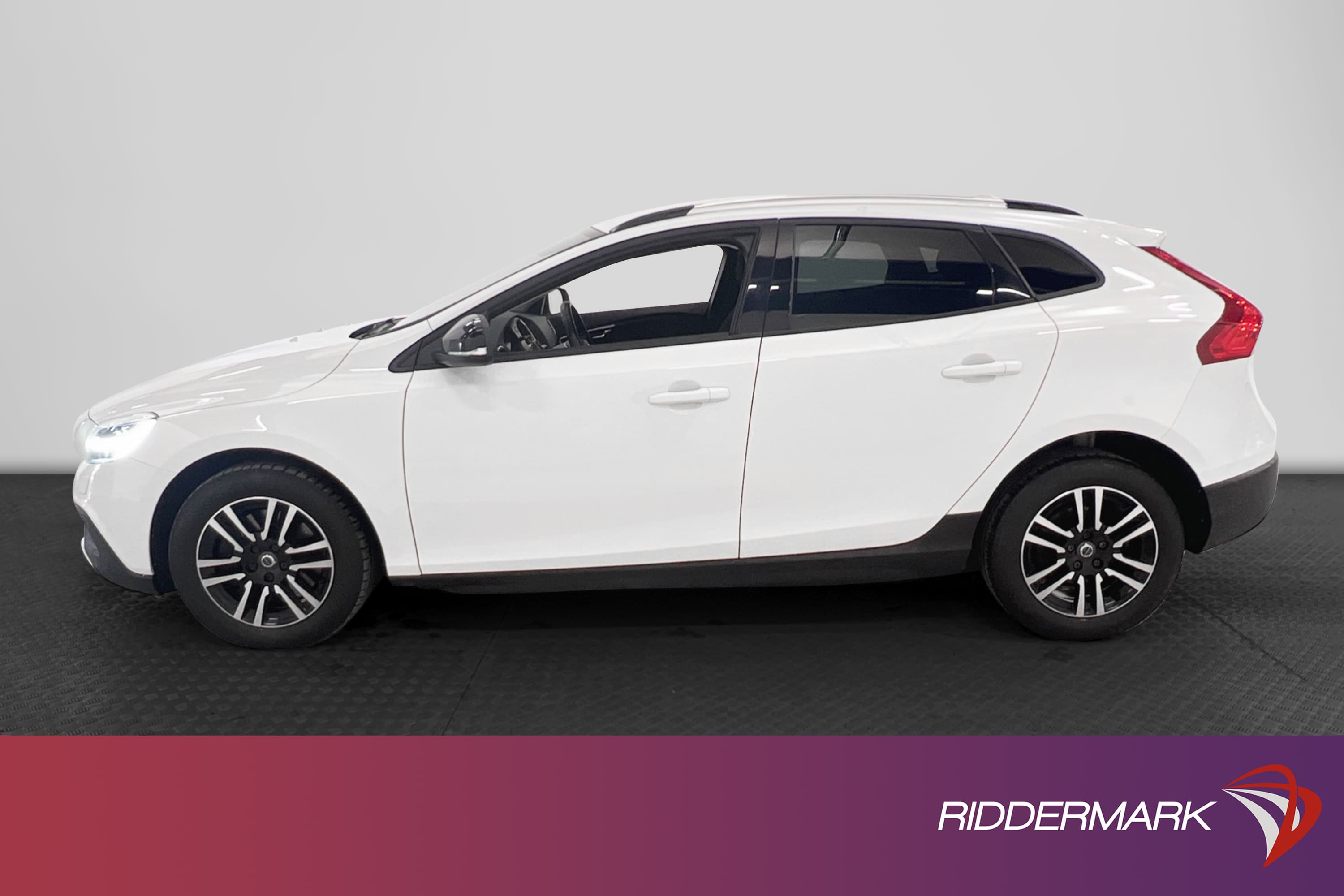 Volvo V40 Cross Country D2