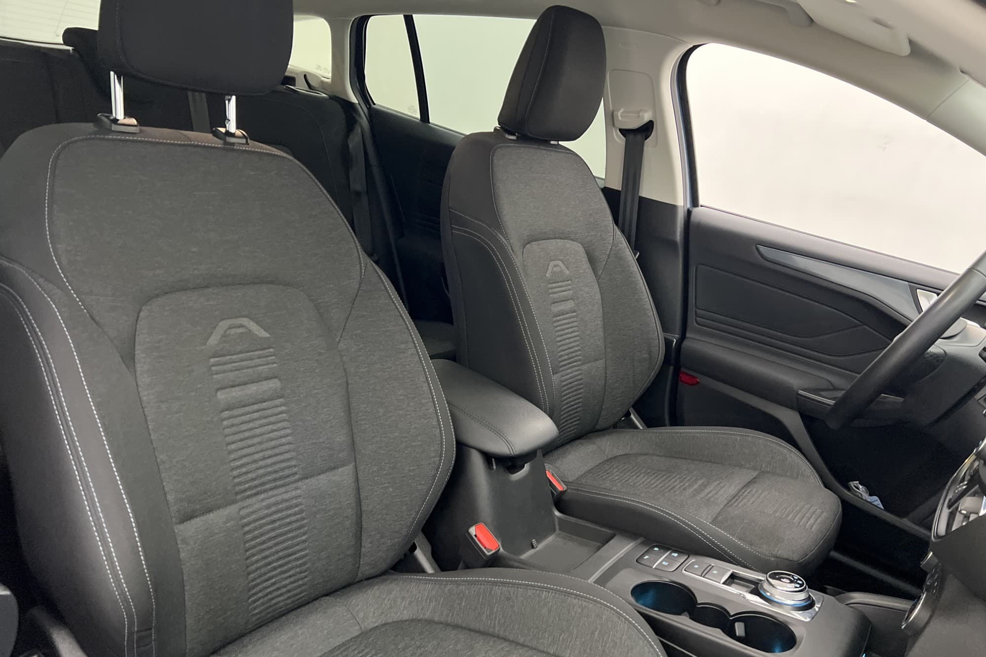 Ford Focus Active Kombi 125hk Kamera Navi CarPlay Rattvärme