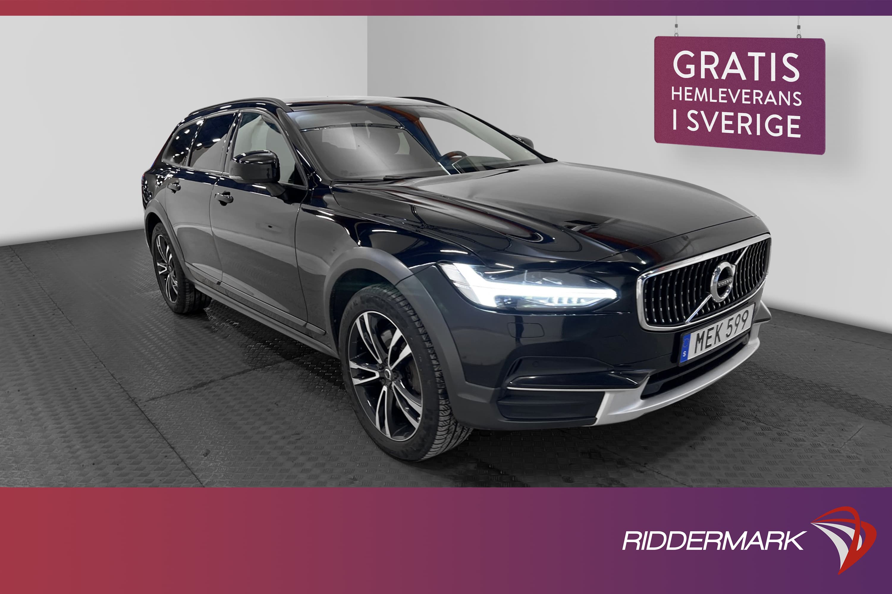 Volvo V90 Cross Country D4 AWD