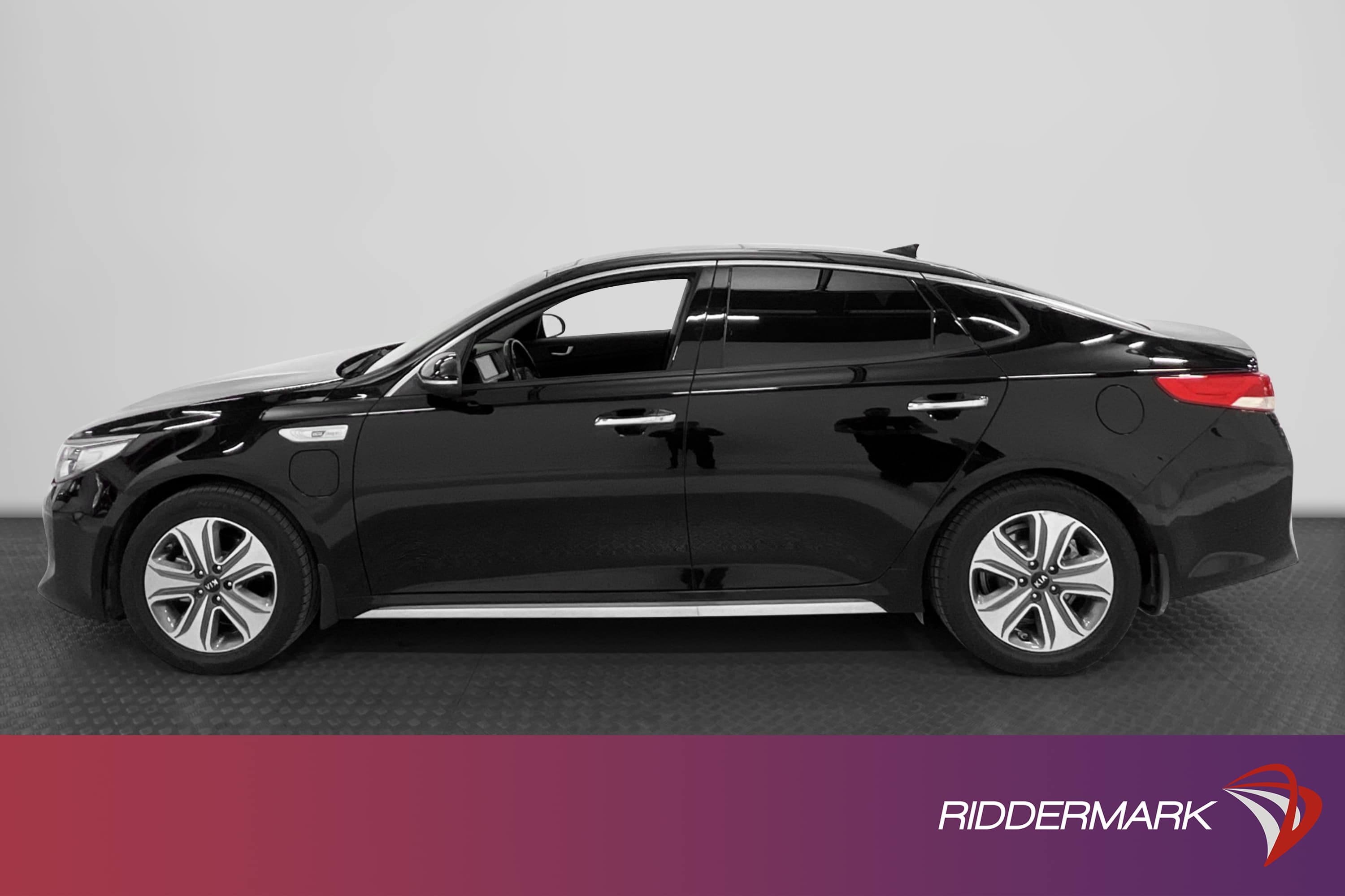 Kia Optima Plug-in 205hk