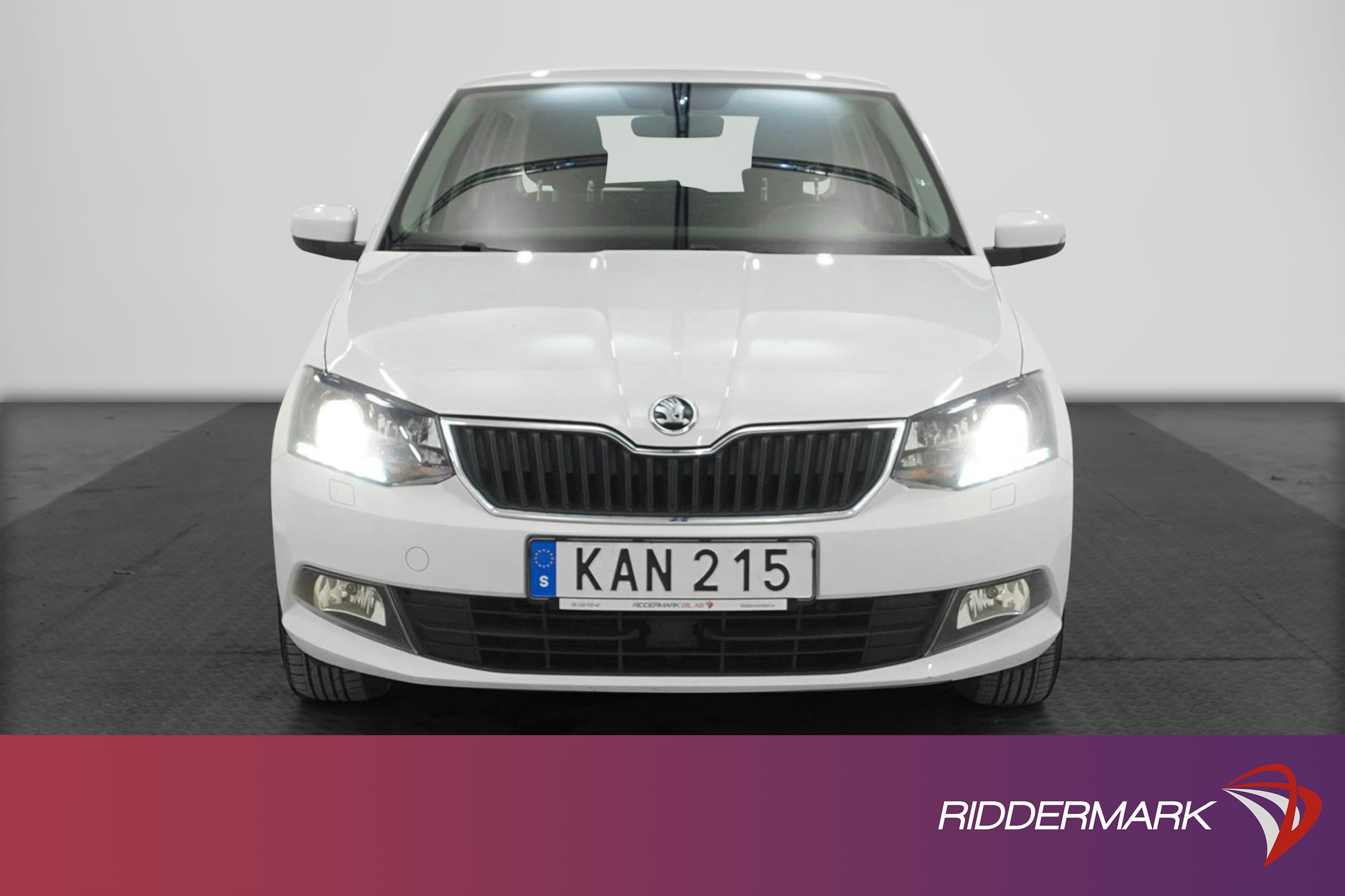 Skoda Fabia 1.2 TSI 90hk Låg Skatt P-Sensor  0,40L/mil