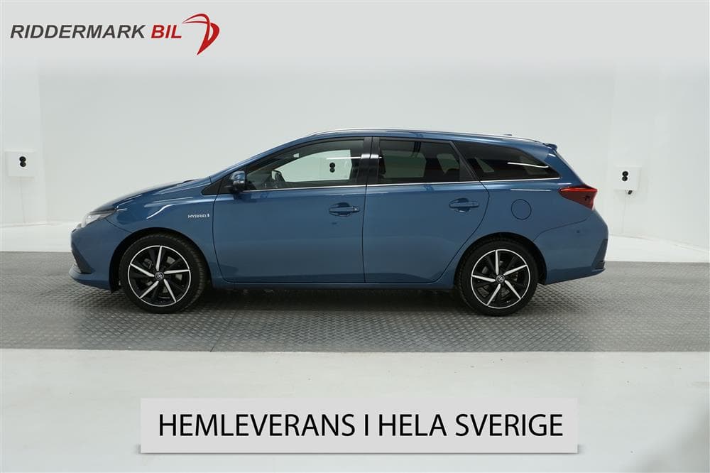 Toyota Auris Touring Hybrid 1.8 HSD 99hk