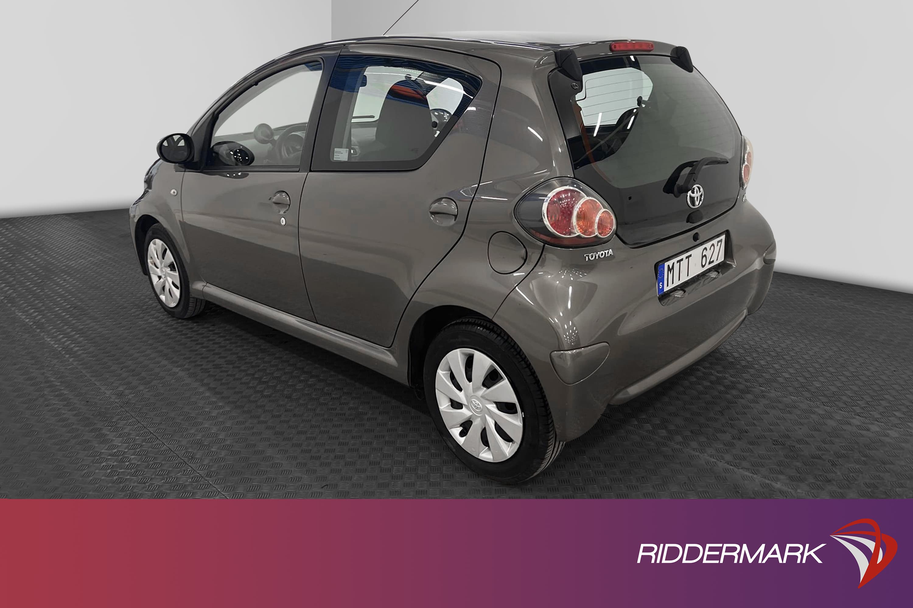 Toyota Aygo 1.0 VVT-i 68hk Få Brukare M-Värm 0,43L/Mil