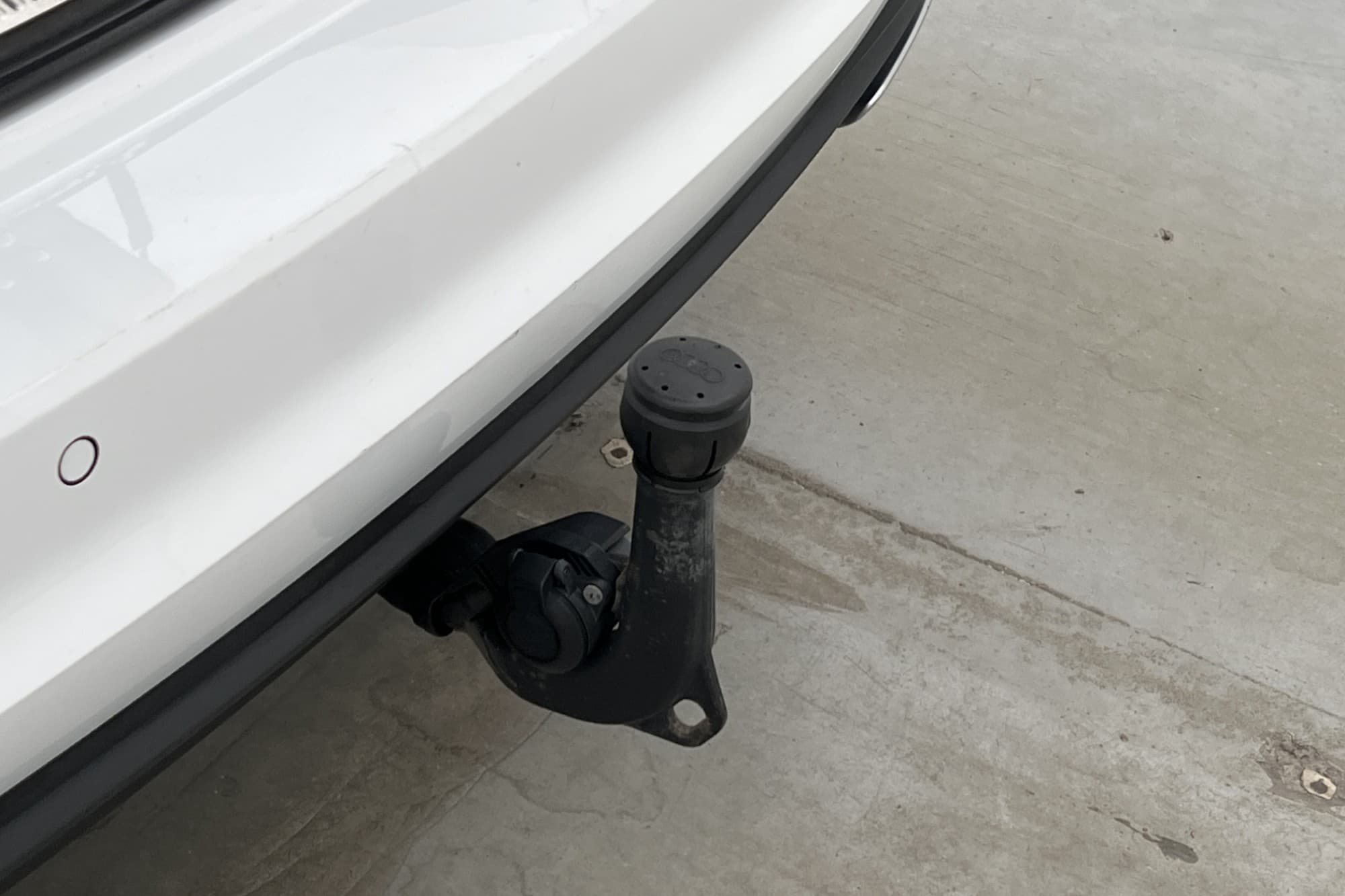 Audi A4 40 TFSI Q Proline P-Värmare Ambient Dragkrok MOMS