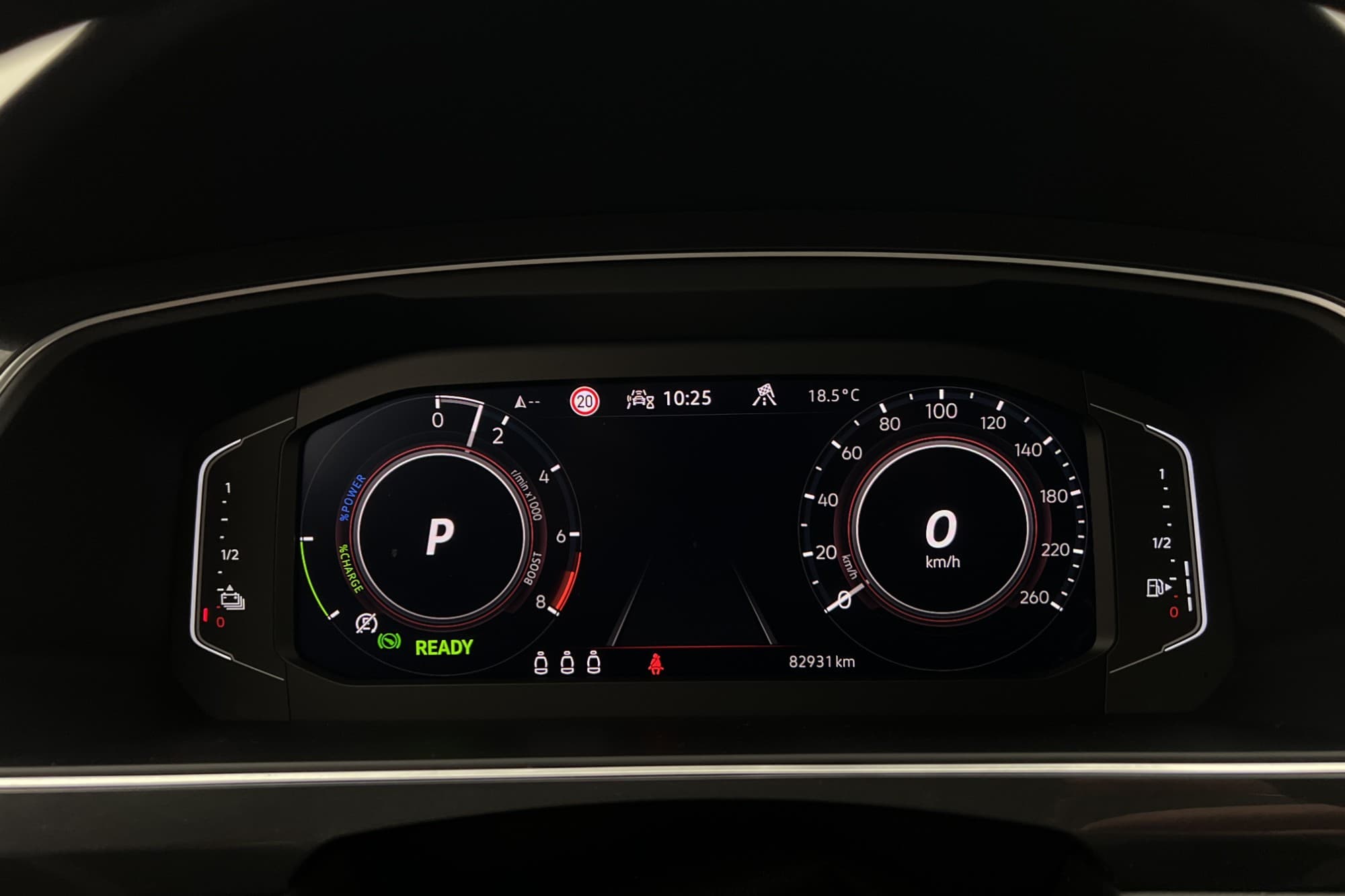 Volkswagen Tiguan eHybrid 245hk Cockpit Dragkrok Kamera MOMS