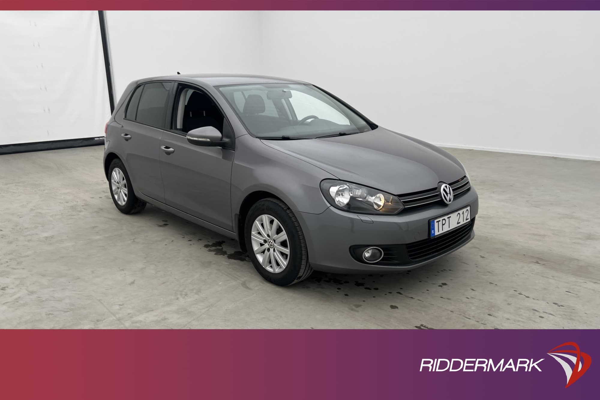 Volkswagen Golf 1.6 Manuell 102hk