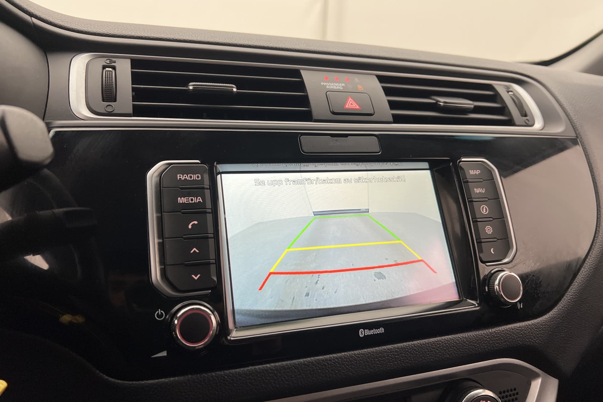 Kia Rio 1.2 84hk Kamera Navi Rattvärme Låg-skatt
