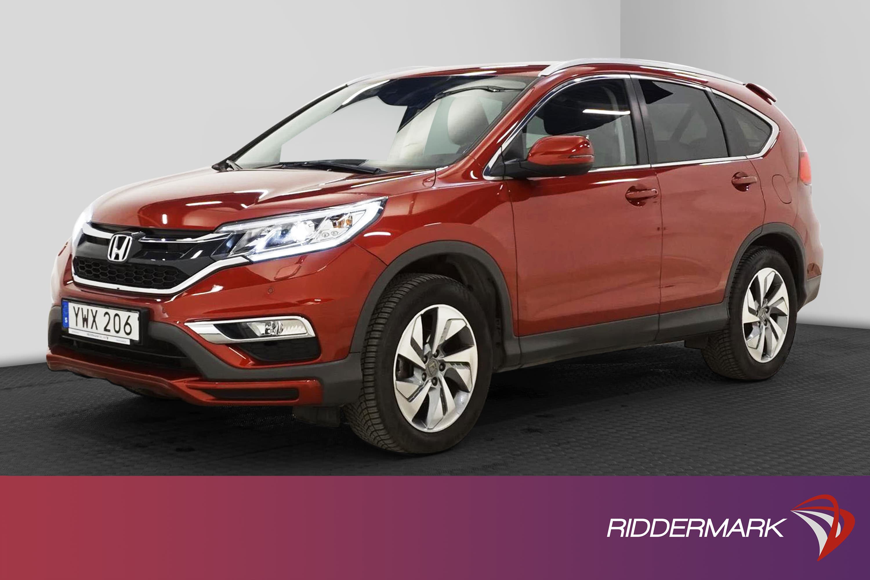 Honda CR-V 2.0 4WD 155hk Navi M&K-Värm B-Kam Drag Nyservad