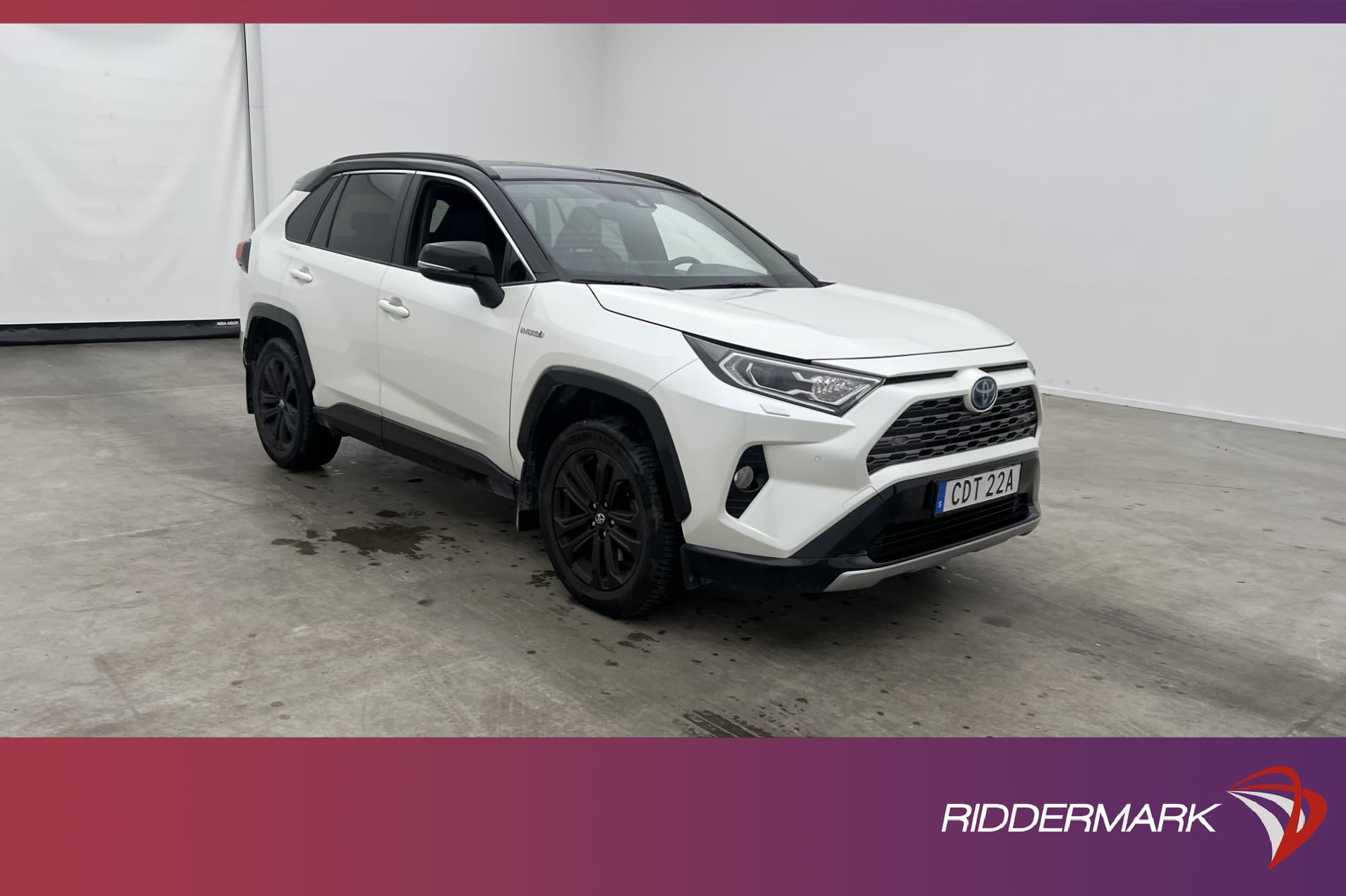 Toyota RAV4 Hybrid AWD 222hk