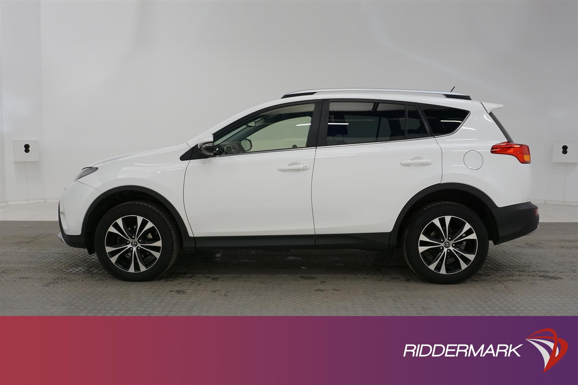 Toyota RAV4 2.0 4WD Multidrive S 152hk M&K Värmare B-Kam