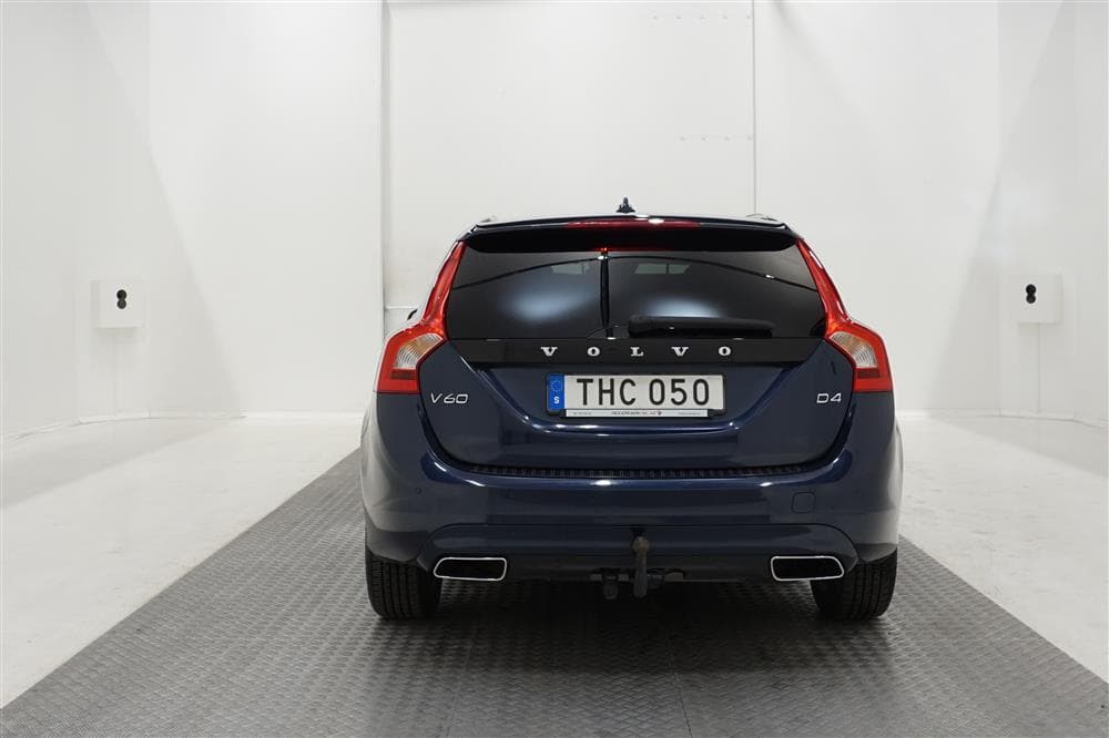 Volvo V60 D4 181hk Summum GPS D-värm Perf-sound Drag Välserv