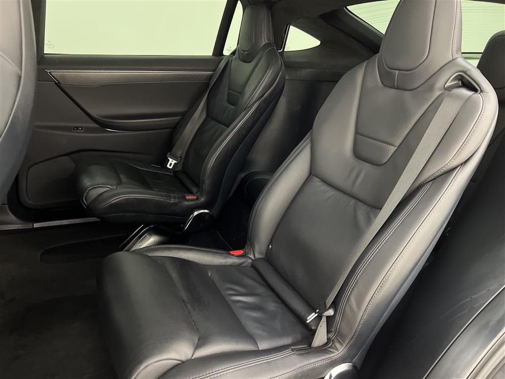Tesla Model X 100D AWD 6 Sits Drag Svensksåld Uppgraderad APinteriör
