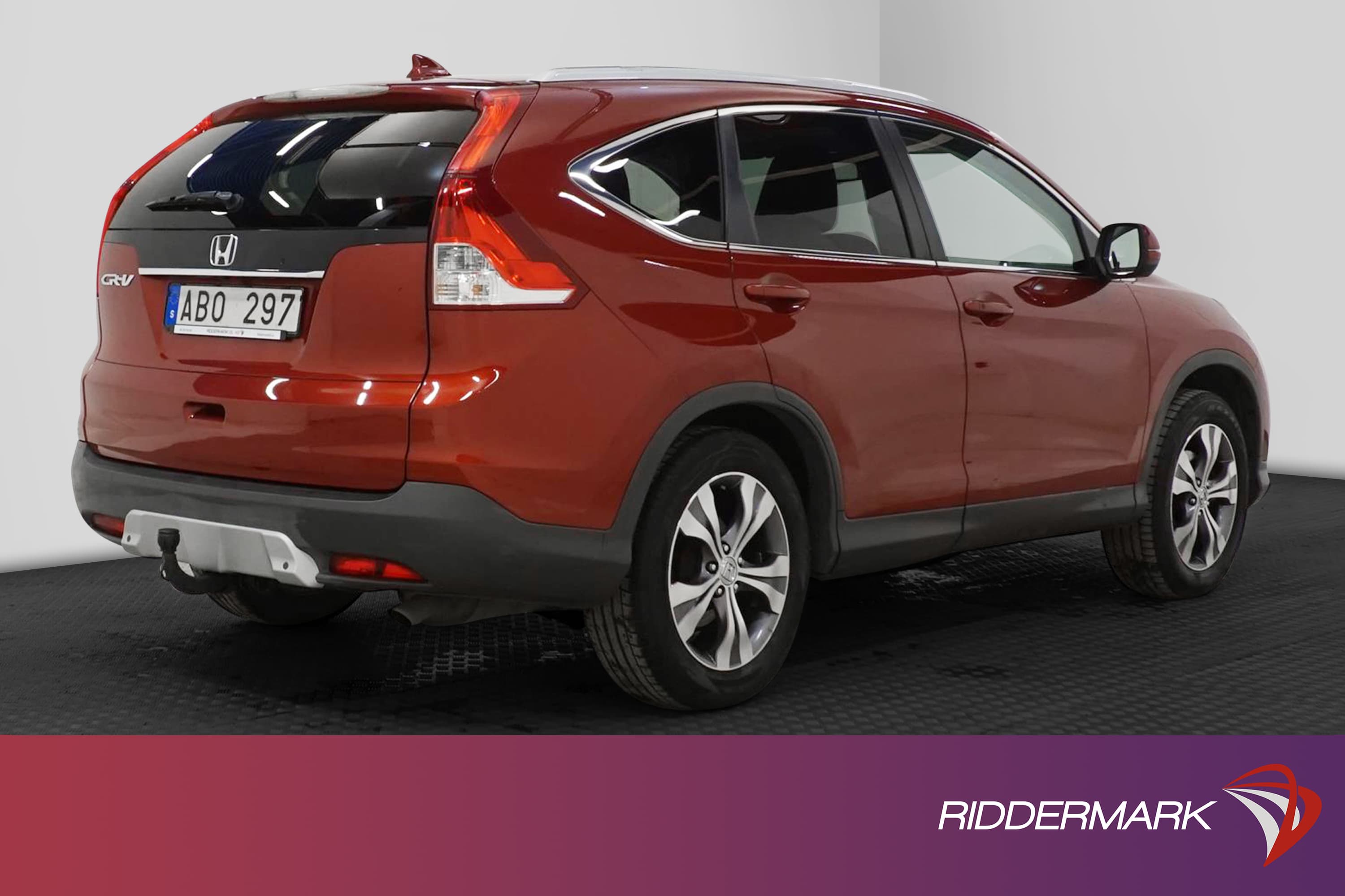Honda CR-V 2.2 i-DTEC 4WD 150hk Pano Värmare Kamera GPS Drag