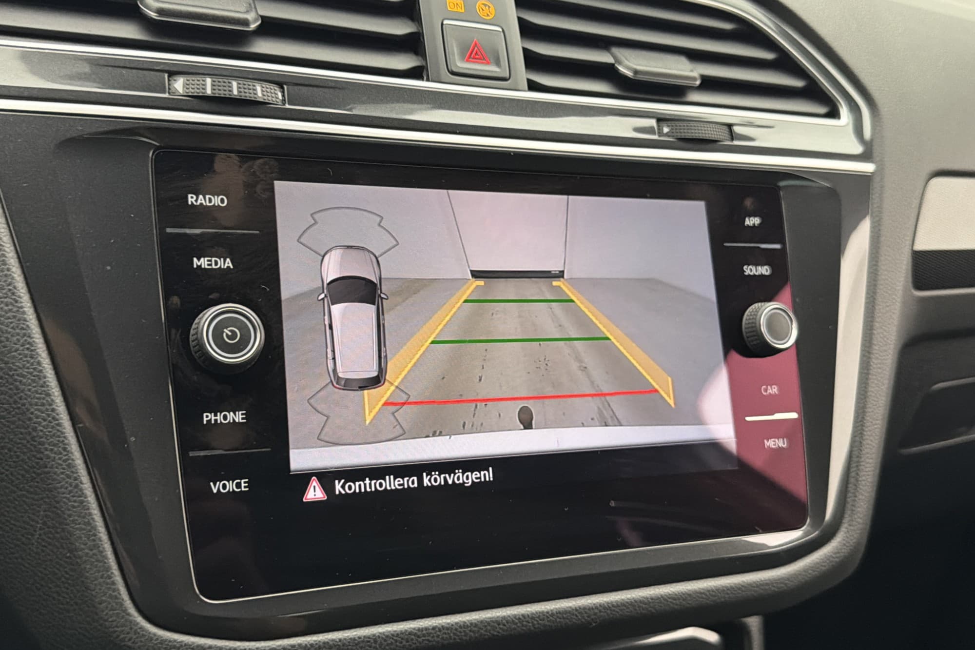 Volkswagen Tiguan TDI 4M 190hk R-Line Cockpit D-Värm Kamera
