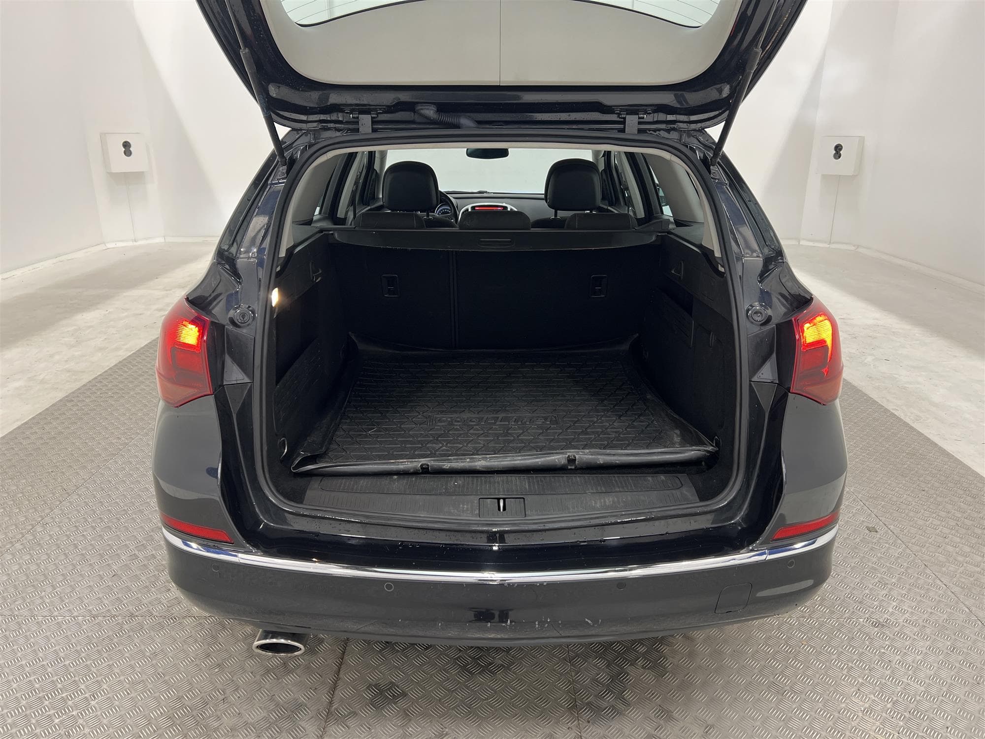 Opel Astra ST 2.0 CDTI 165hk PDC Välservad KAMPANJ 