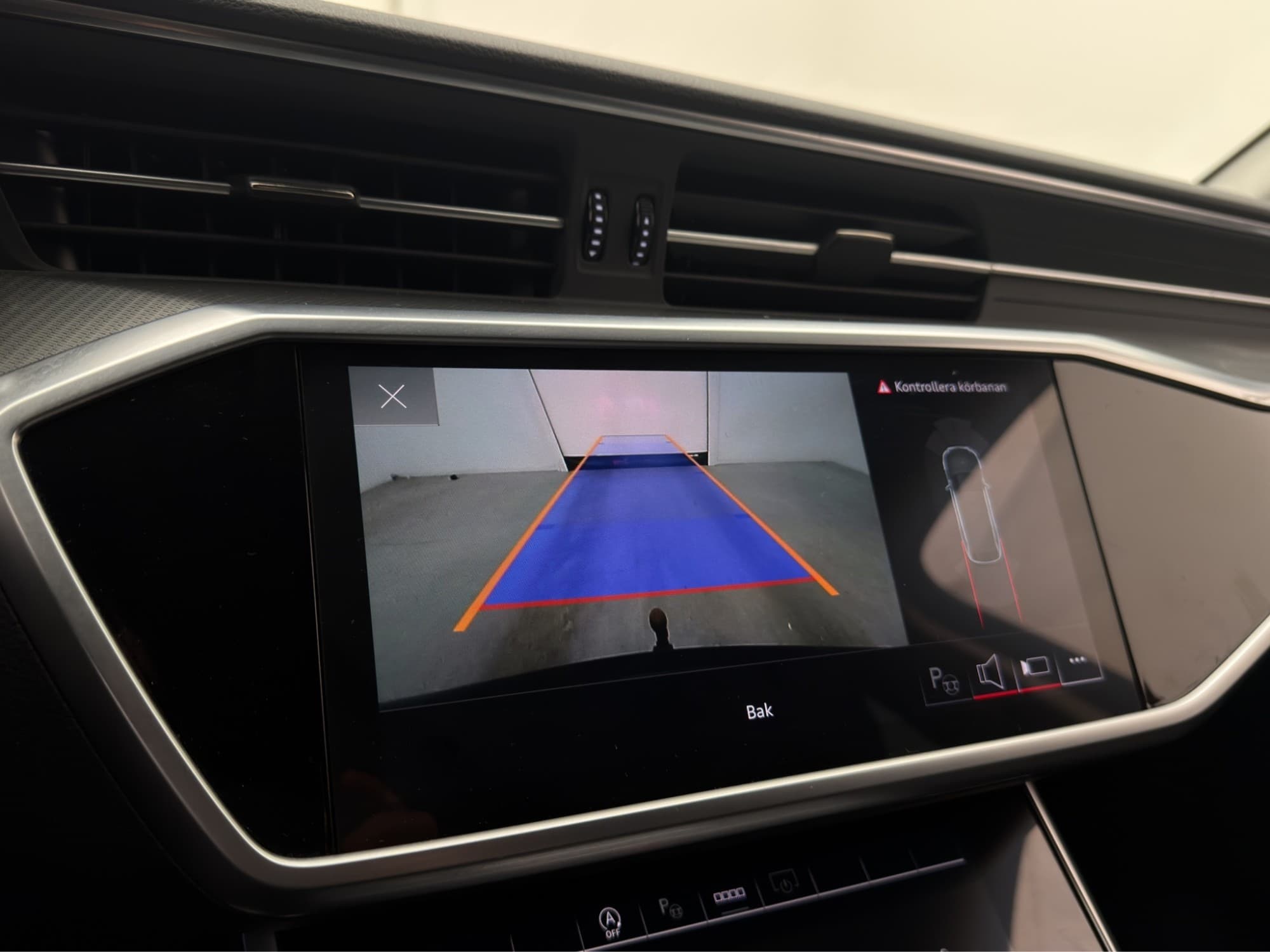 Audi A6 40 TDI Quattro Proline Värmare Cockpit Dragkrok MOMS