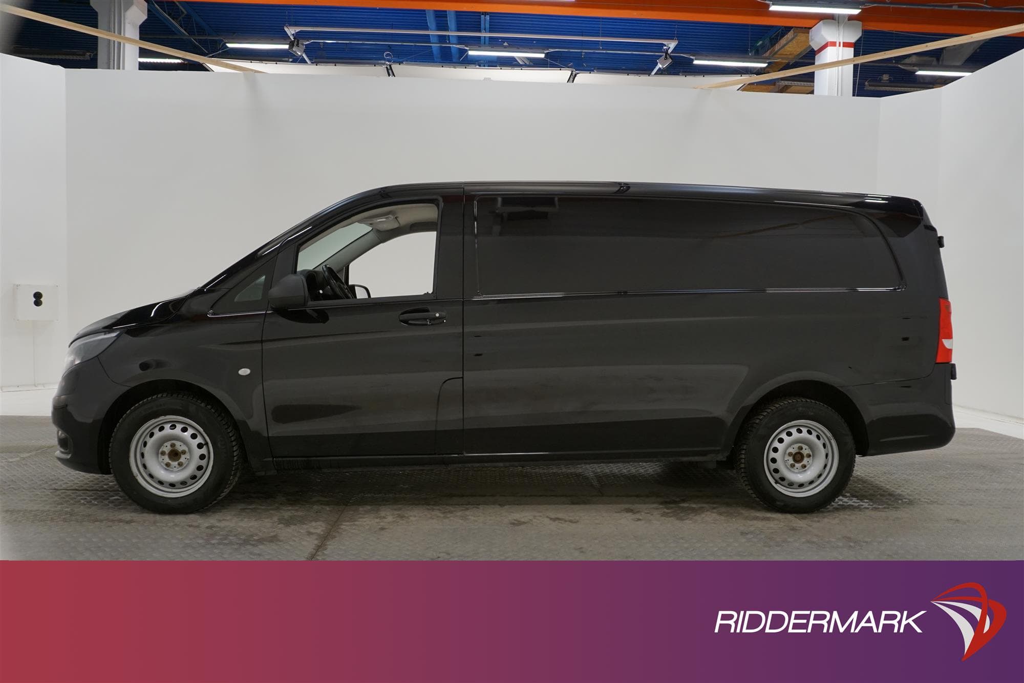 Mercedes-Benz Vito 116d Automat X-Lång Drag Värmare Moms
