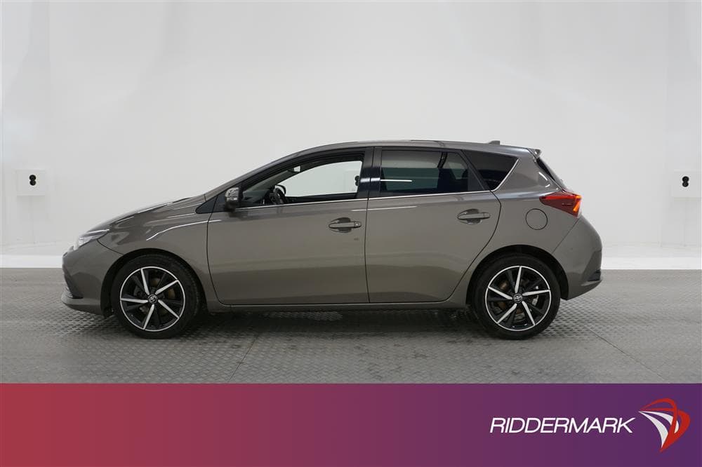 Toyota Auris 1.2T 116hk