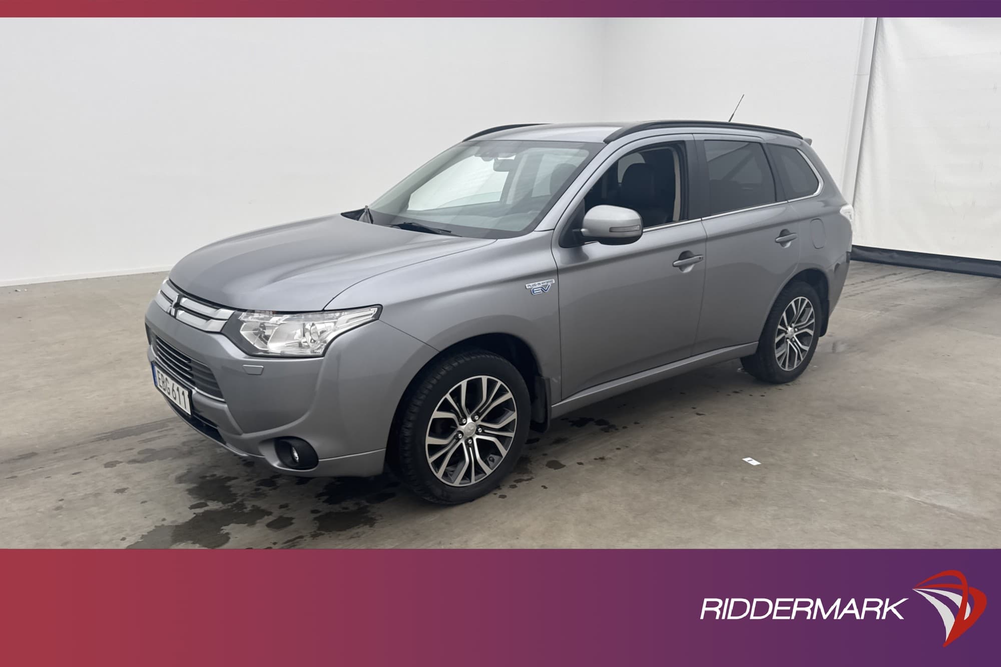 Mitsubishi Outlander PHEV 4WD 203hk