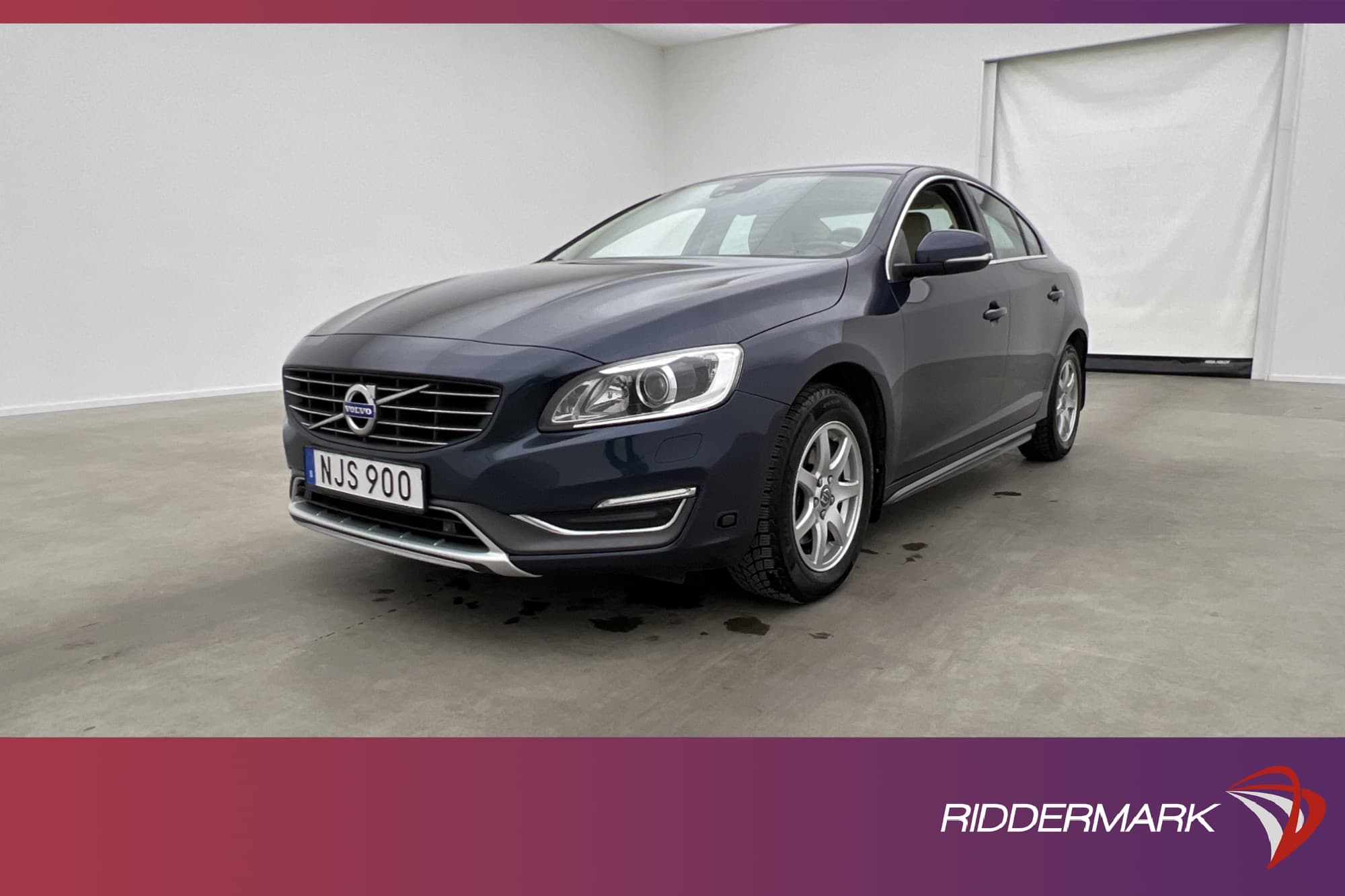 Volvo S60 D5 215hk Summum VOC Värm Skinn Elstolar Sensorer