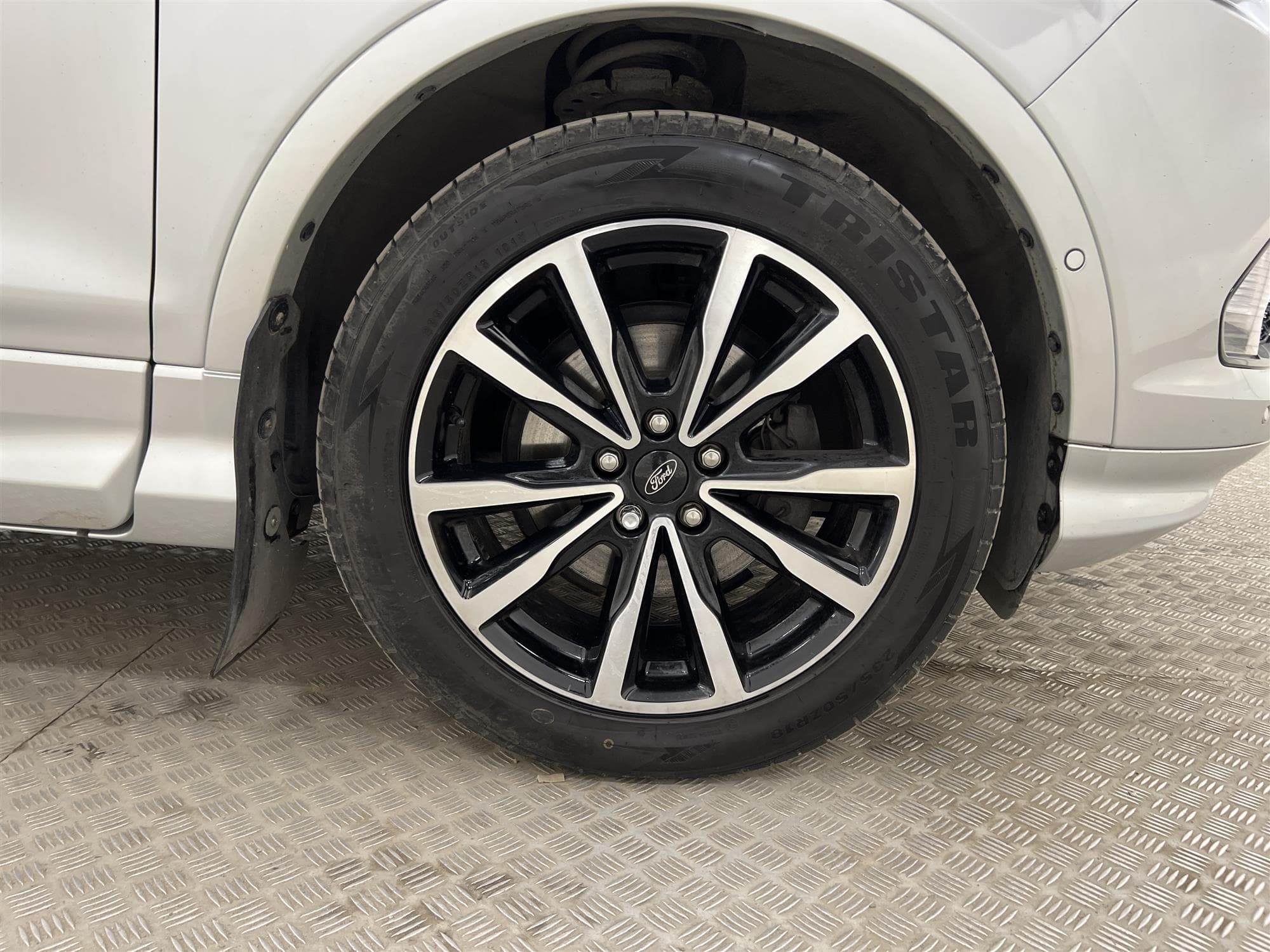 Ford Kuga 1.5 EcoBoost 150hk ST-Line Värmare Kamera En-bruk