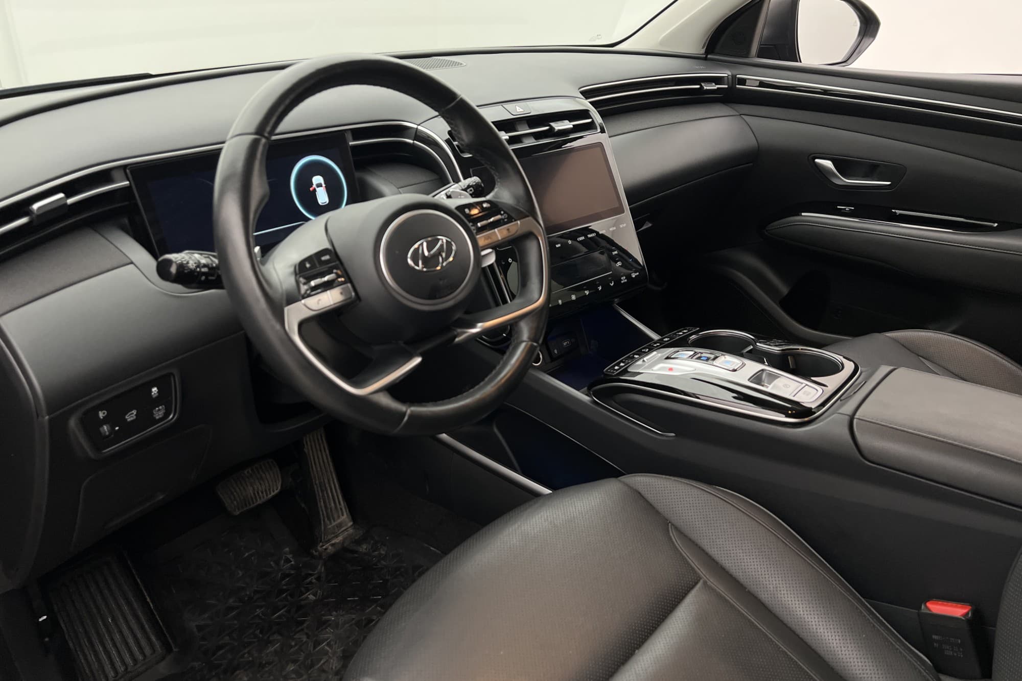 Hyundai Tucson Hybrid 230hk Advanced M-Värm 360° Skinn Drag