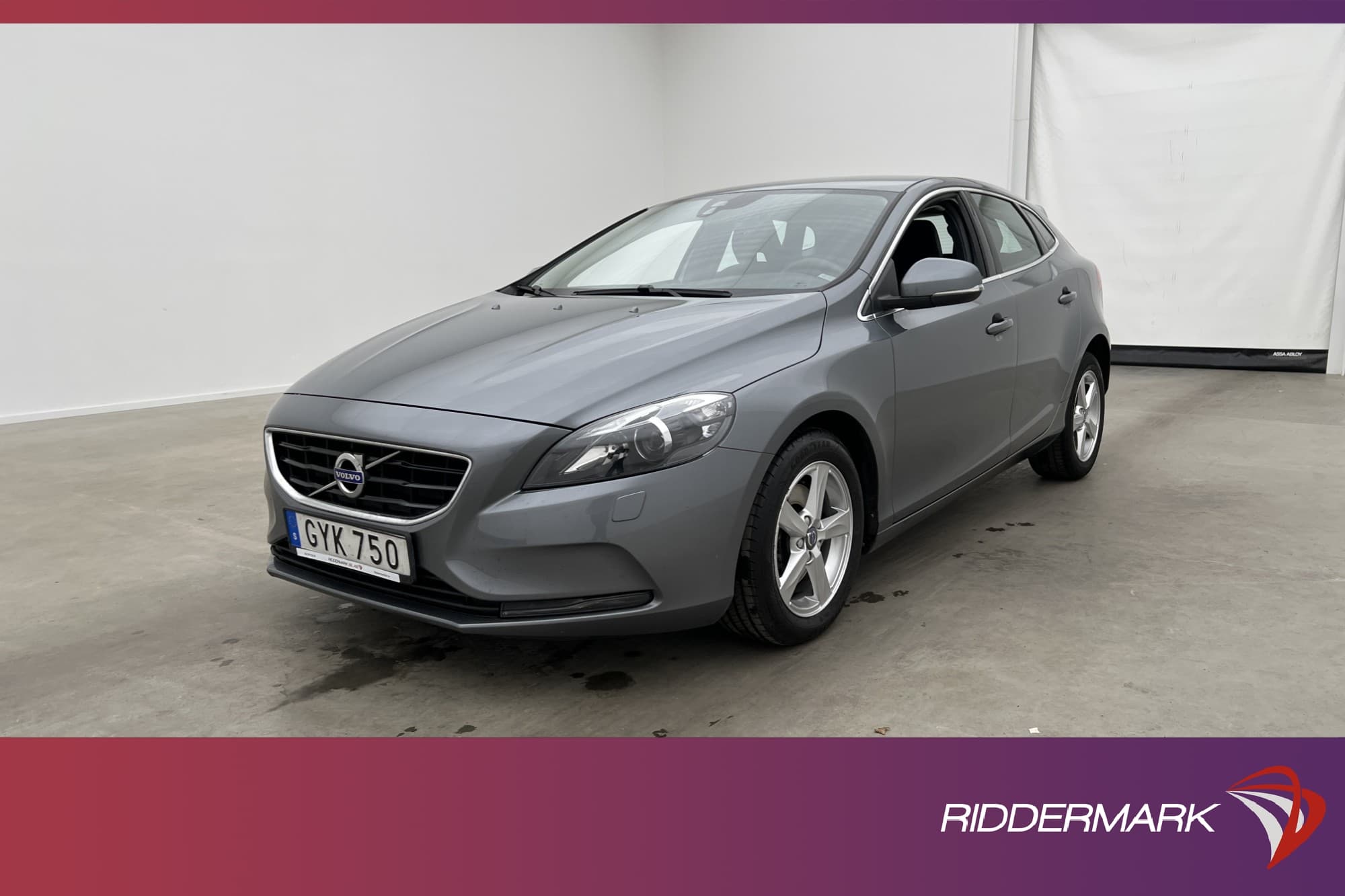 Volvo V40 T3 152hk