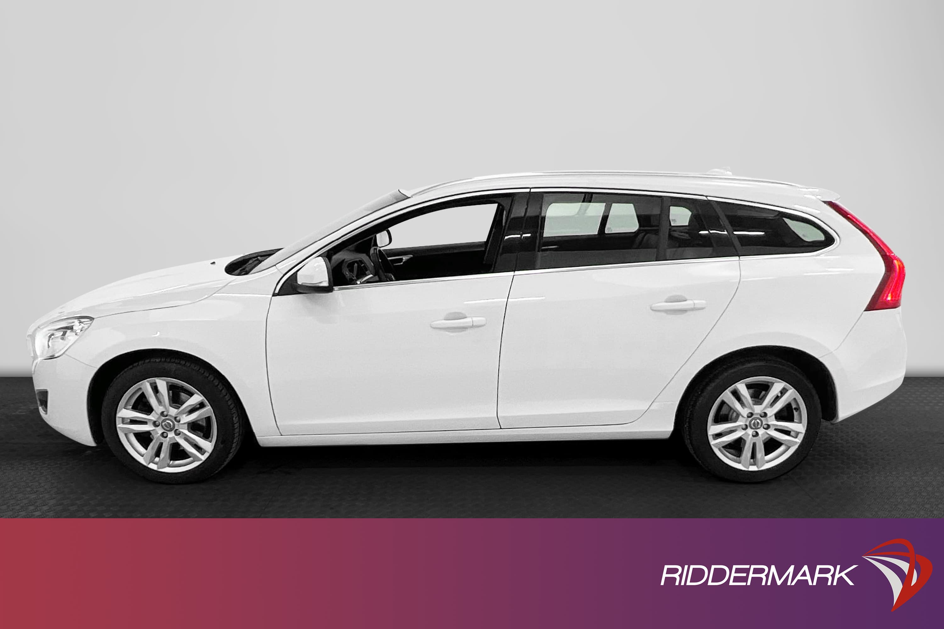 Volvo V60 D4
